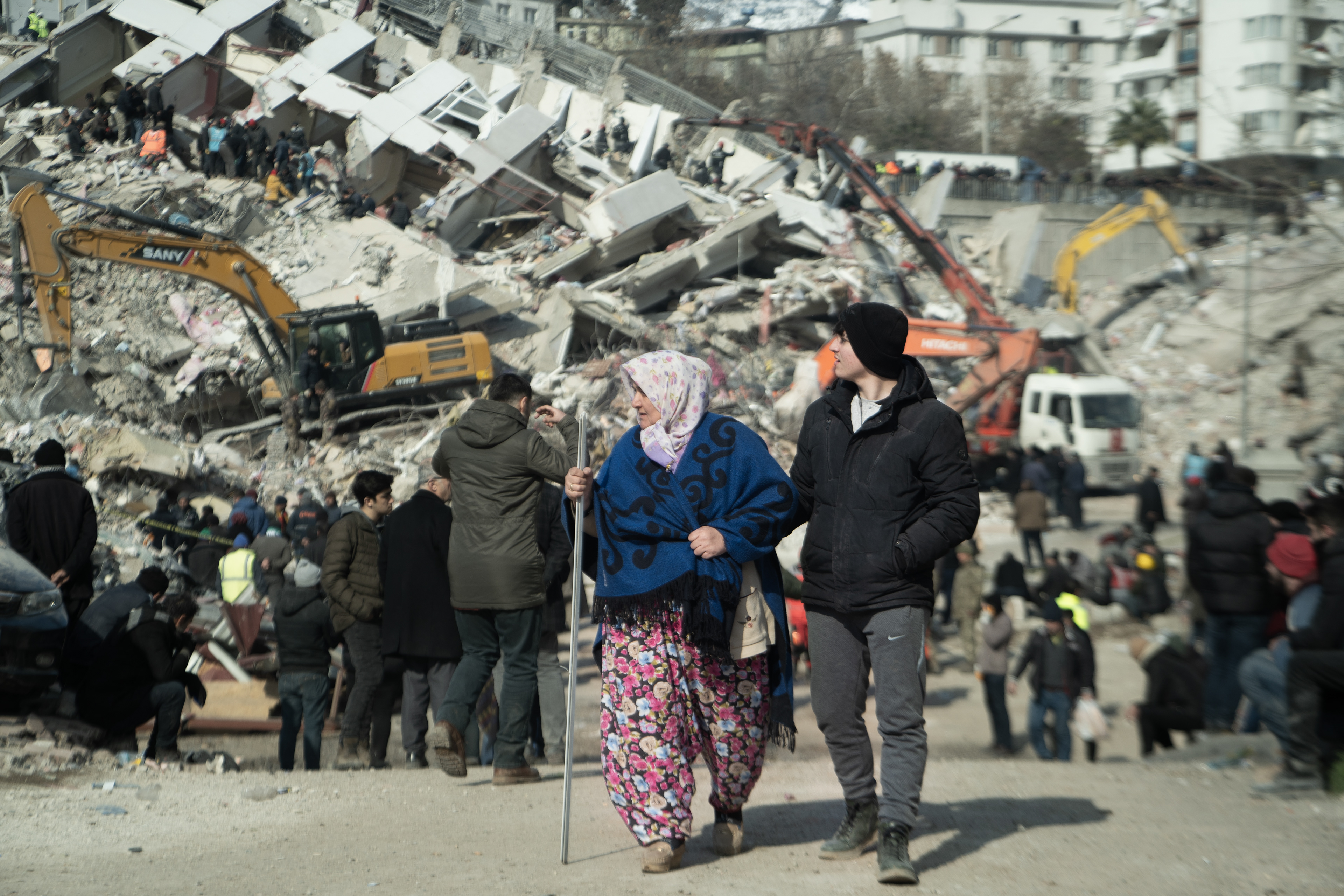 Citizens in the streets of Kahramanmaraş following the deadly earthquake.
