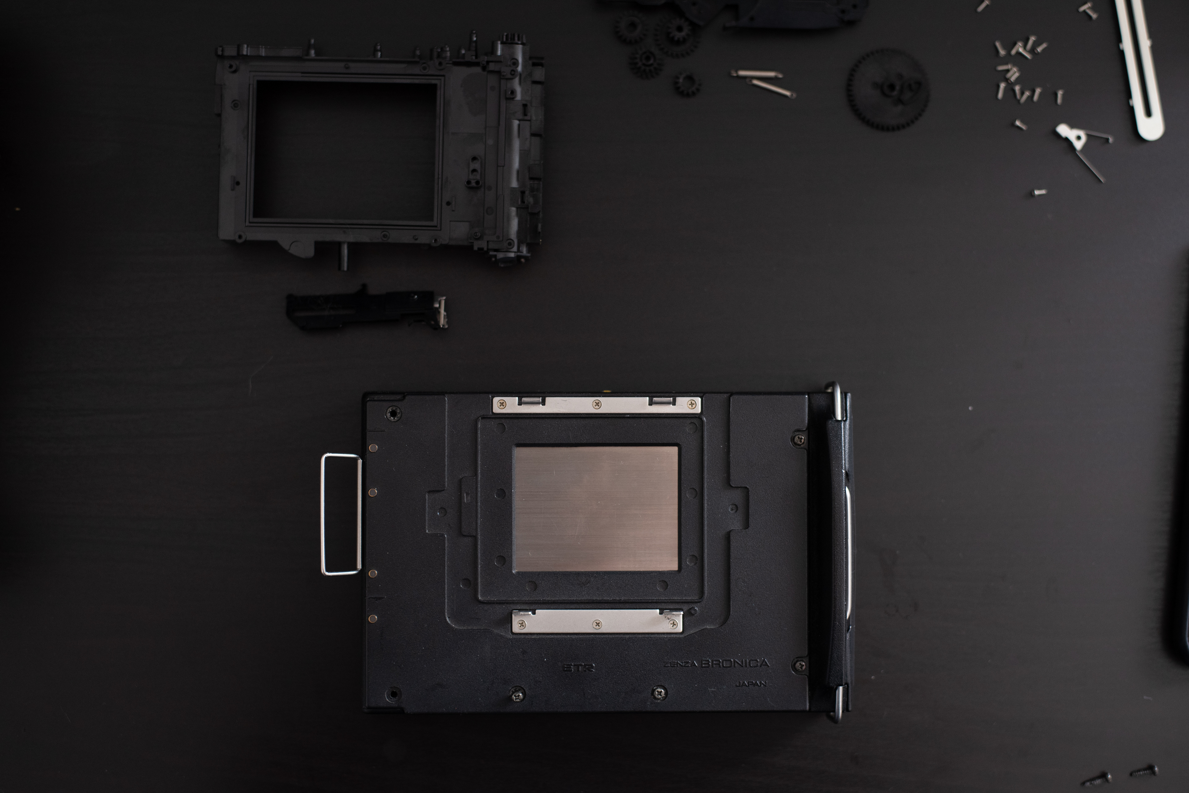 Bronica Polaroid film back with dark slide