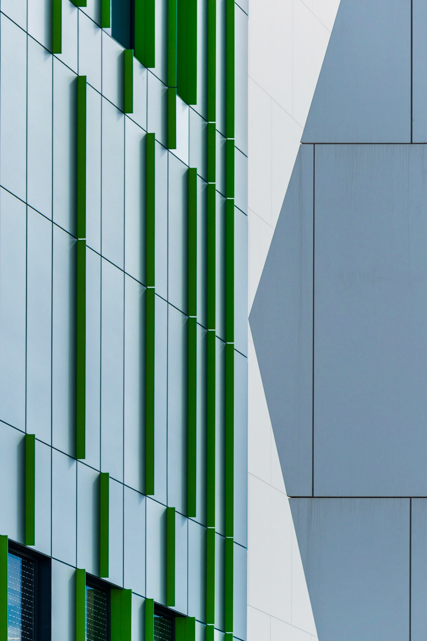 In this case I noticed how the shape of the museum building interacted with the building next door, and positioned myself to exploit this interaction in a creative way.