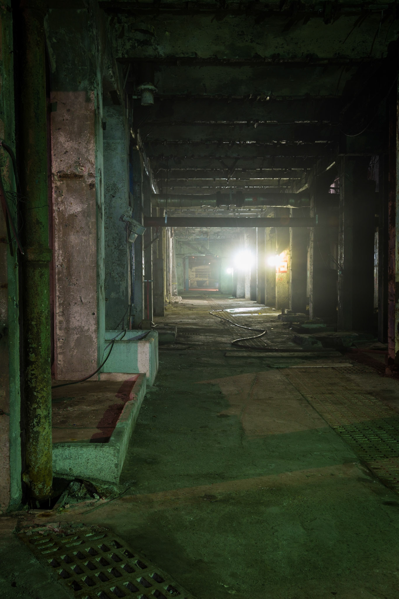 Mist in the air from the damp conditions gives this corridor a ghoulish feeling