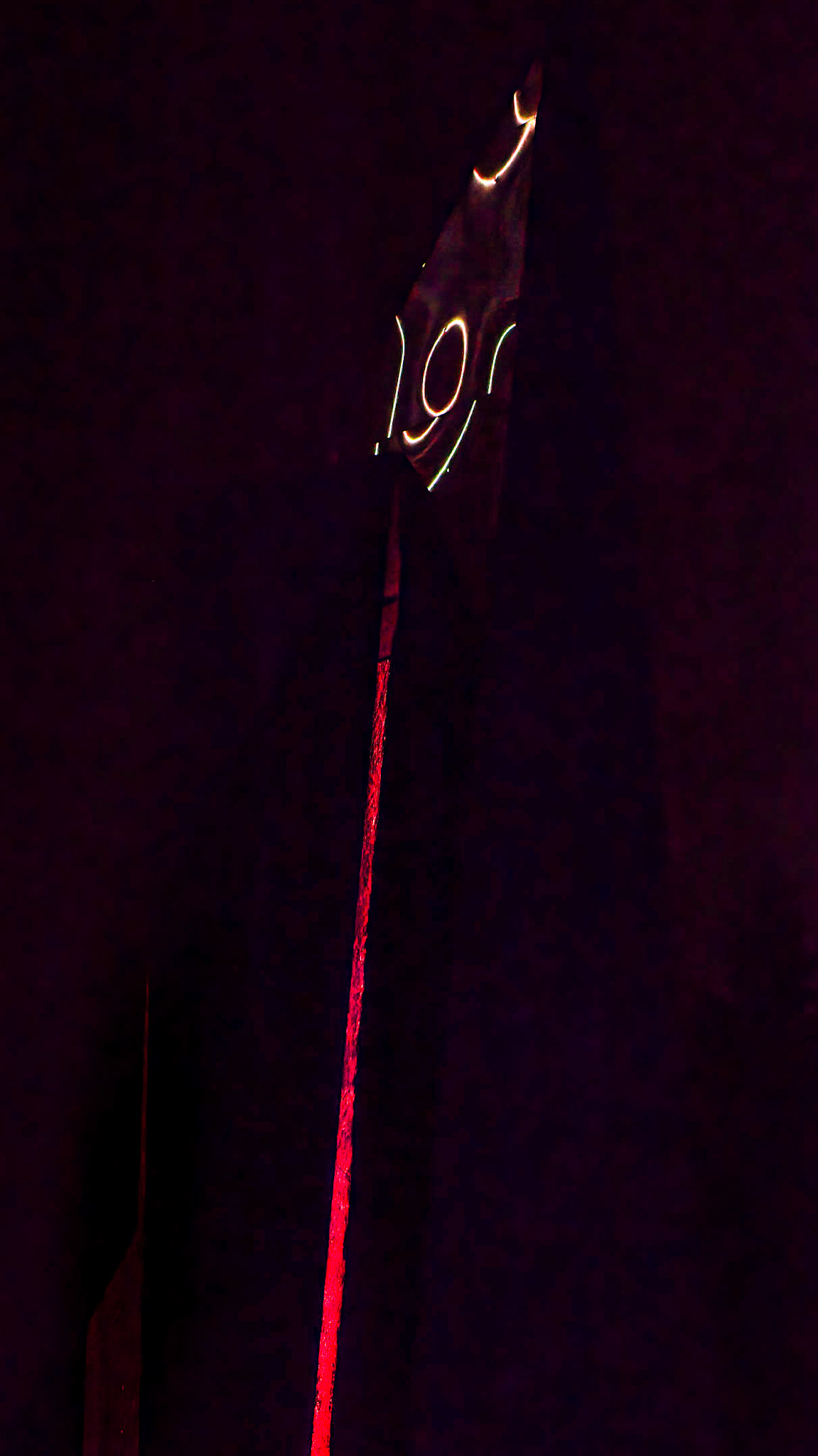 Light patterns on the Lansdowne Beacon, designed by Dymech Engineering. [ISO 25600, 105 mm, f/8.0, 1/100s]