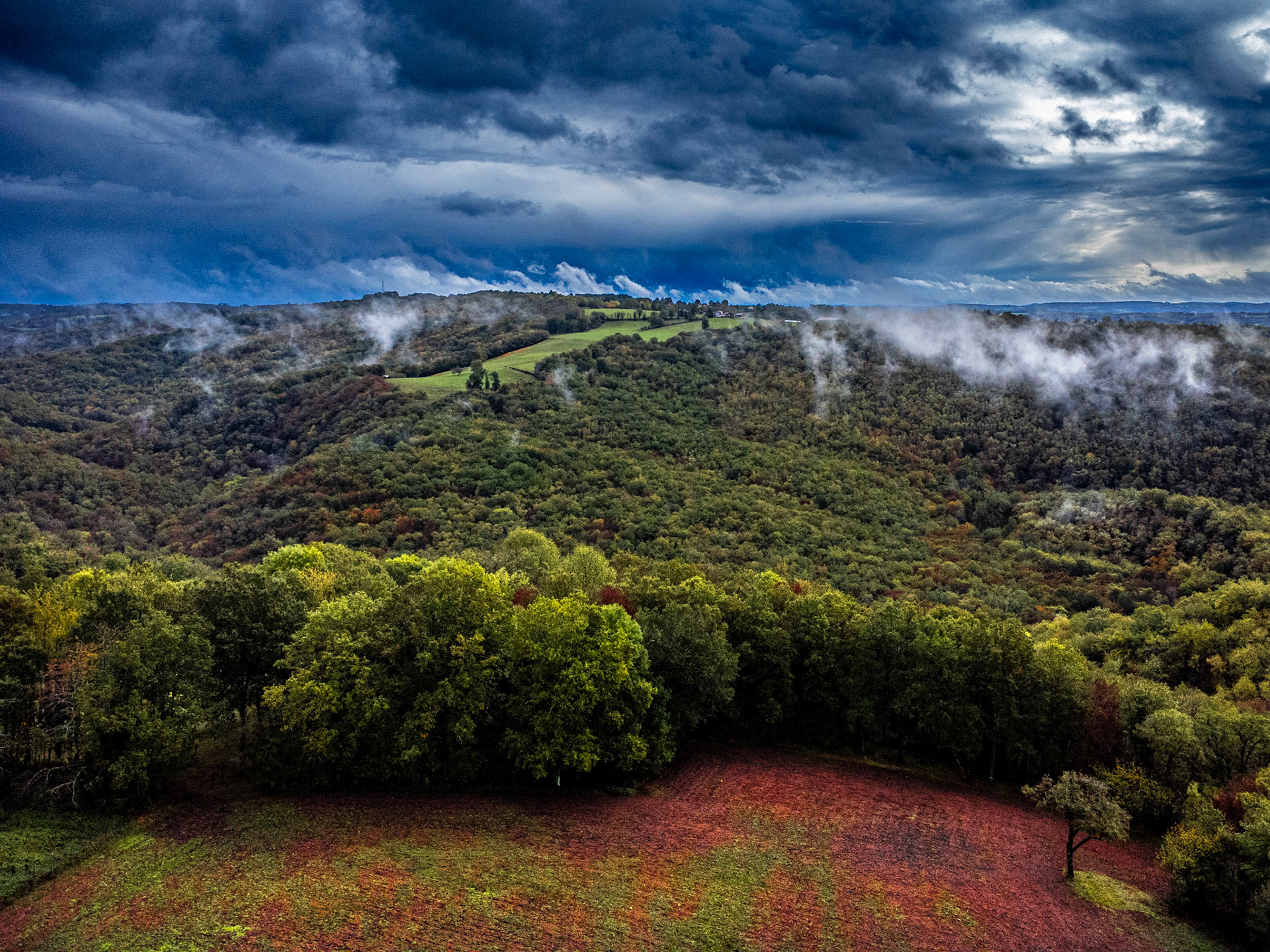 Dordogne, vallée de l'Auvézère.