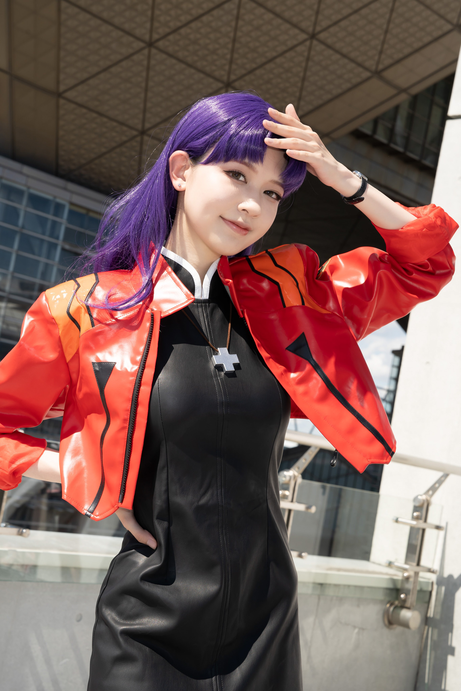 ・葛城ミサト（新世紀エヴァンゲリオン より） ・Cosplayer：菫 さん（ https://x.com/Jim_Sumire ） ・2023/08/12 コミケにて撮影