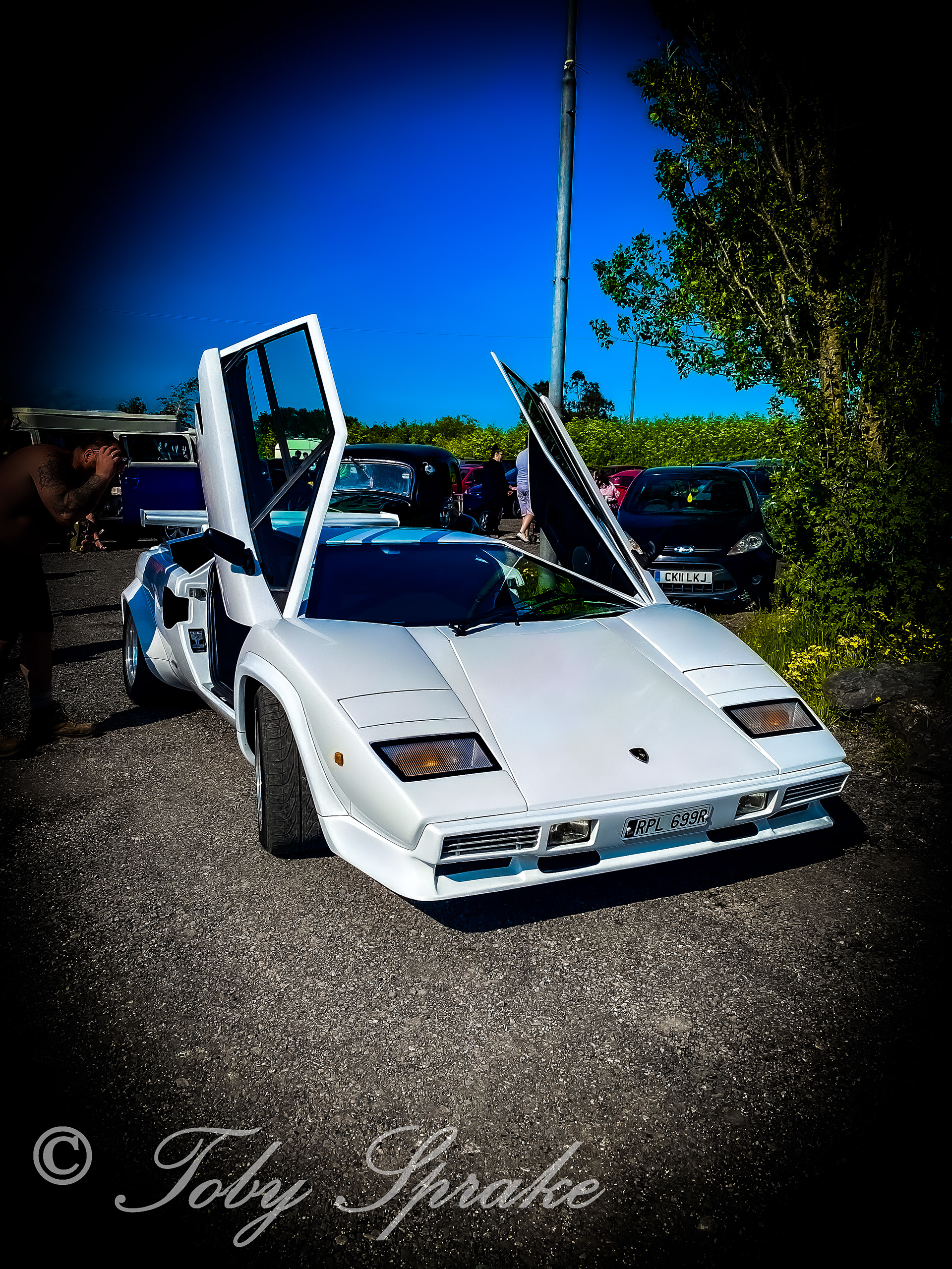 CAR - 75