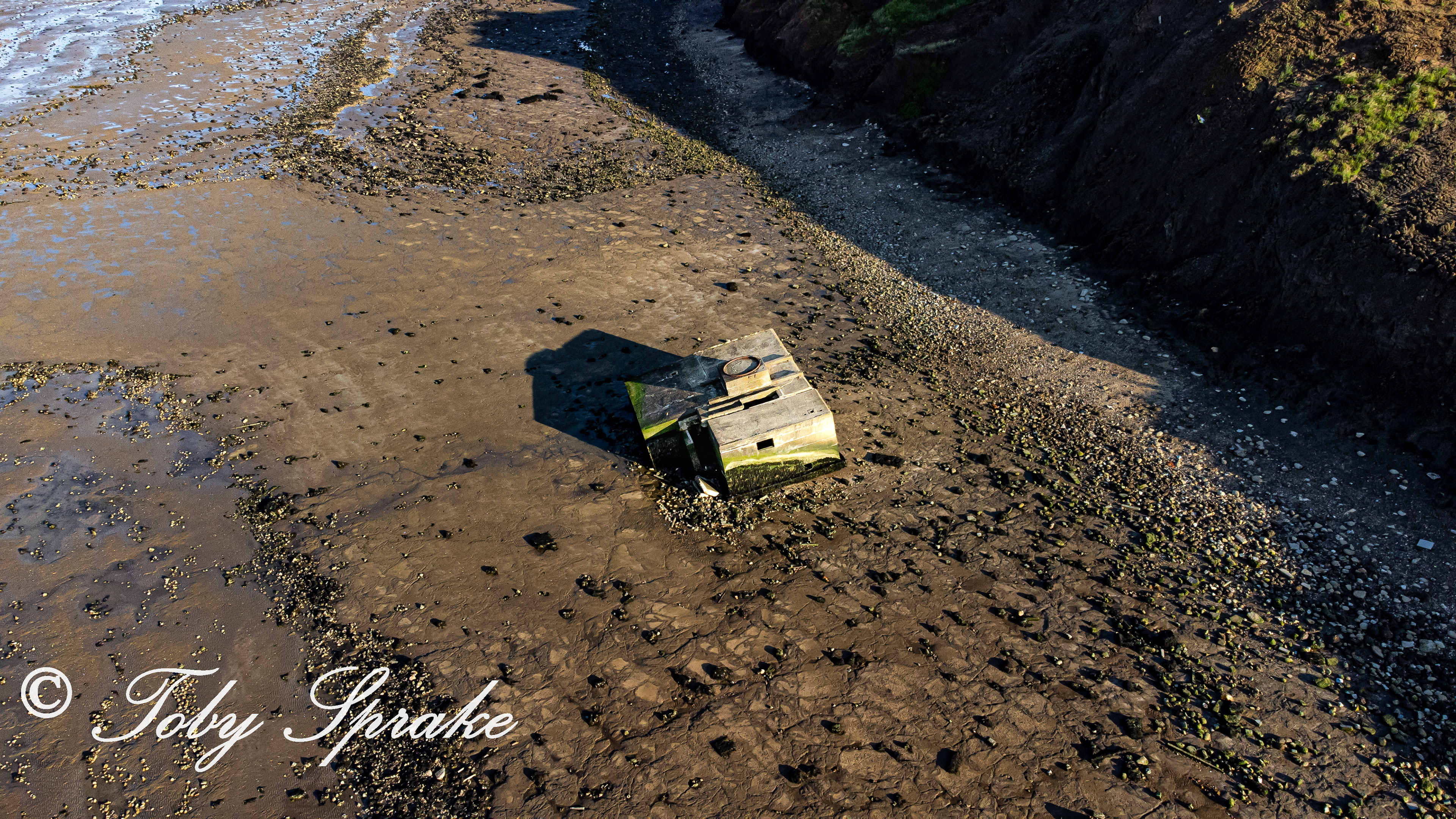 BEACH - 119