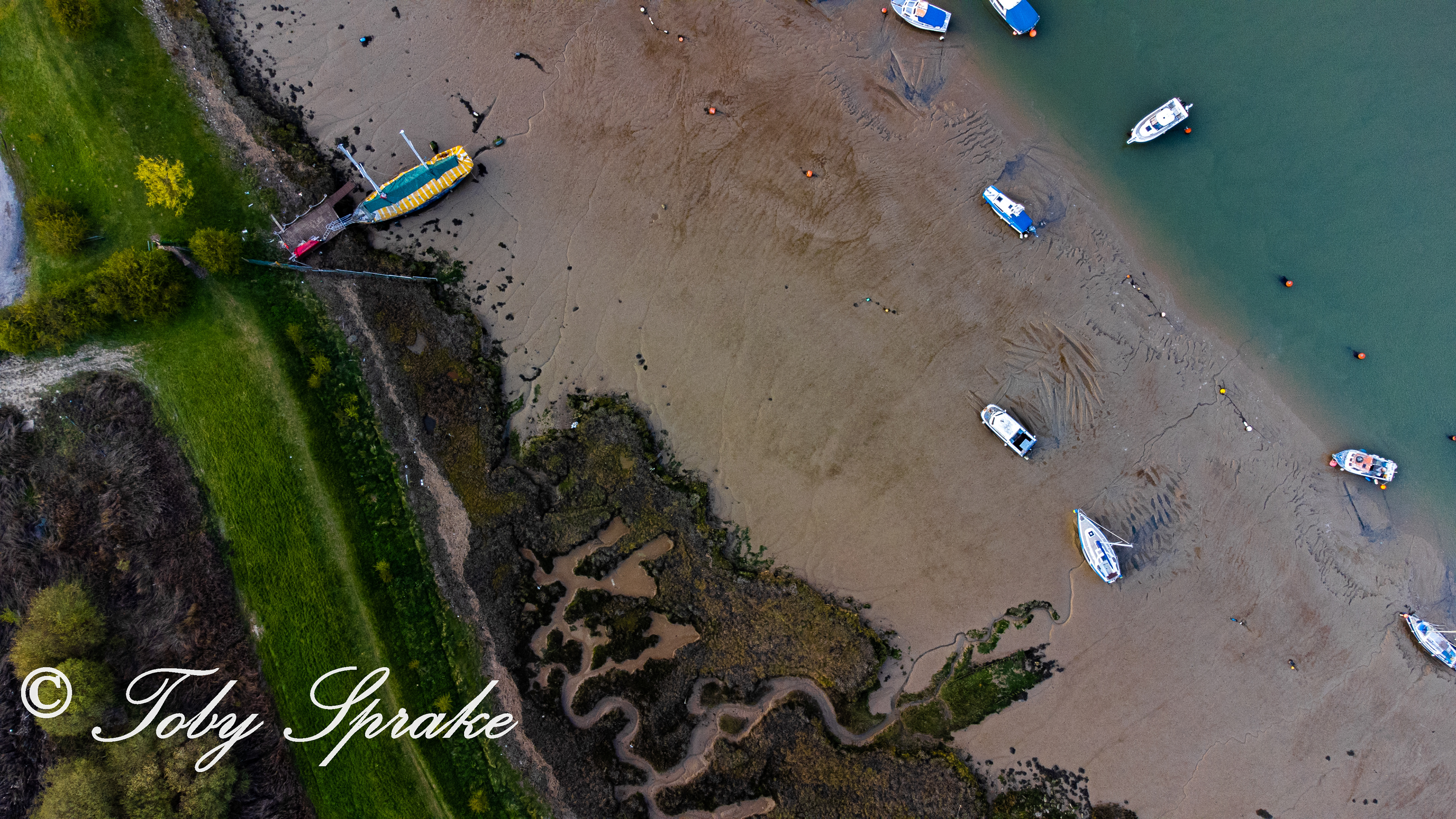 BEACH - 132