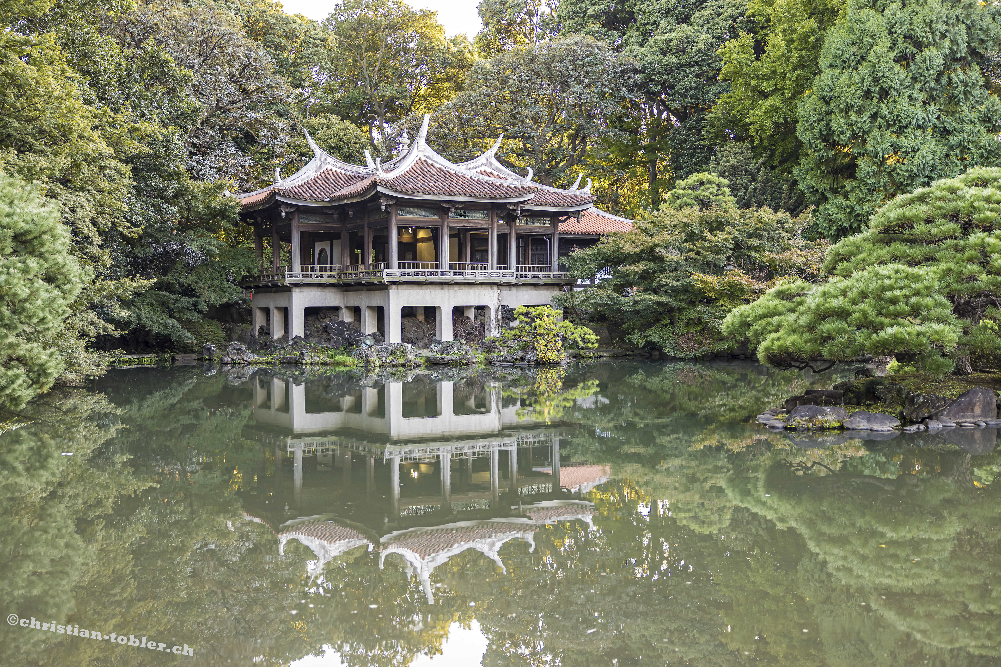 Shinjuku Gyoen Park