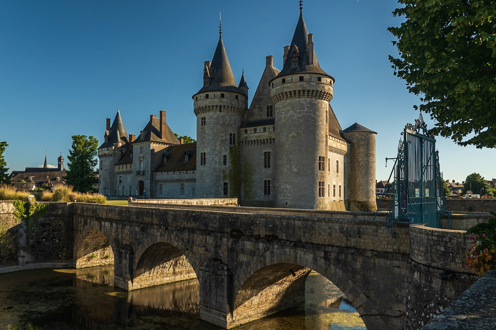 Château de Sully-sur-Loire