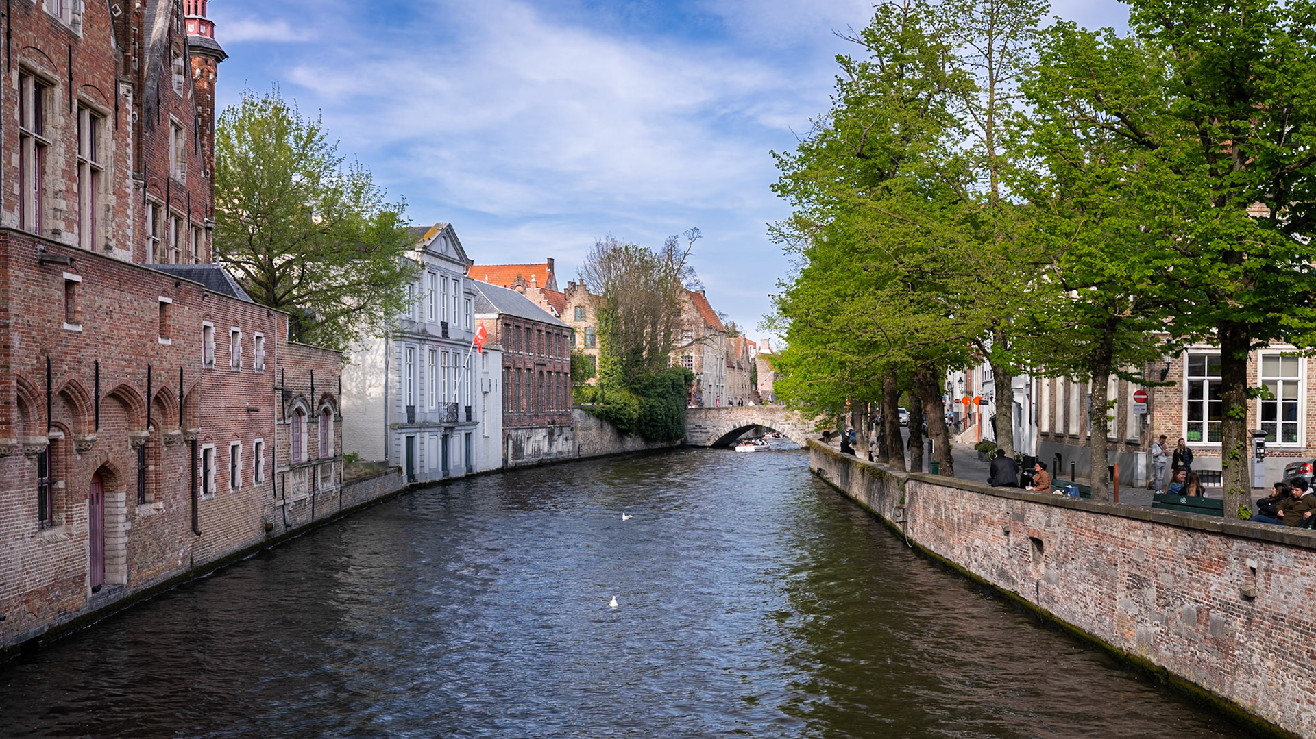 #Bruges #VisitBruges #BrugesTrip #BrugesCanals	#BrugesInSpring #FlandersTravel #VisitBelgium #BelgiqueEnVan #VoyageBelgique #TravelPhotography #PhotoDeVoyage #EscapadePhoto #DanielOnWay  #VanLifeEurope #VanLifeFrance #RoadTripEurope #VanLifeAdventure #TravelByVan#EscapadePhoto #DanielOnWay  #VanLifeEurope #VanLifeFrance #RoadTripEurope #VanLifeAdventure #TravelByVan