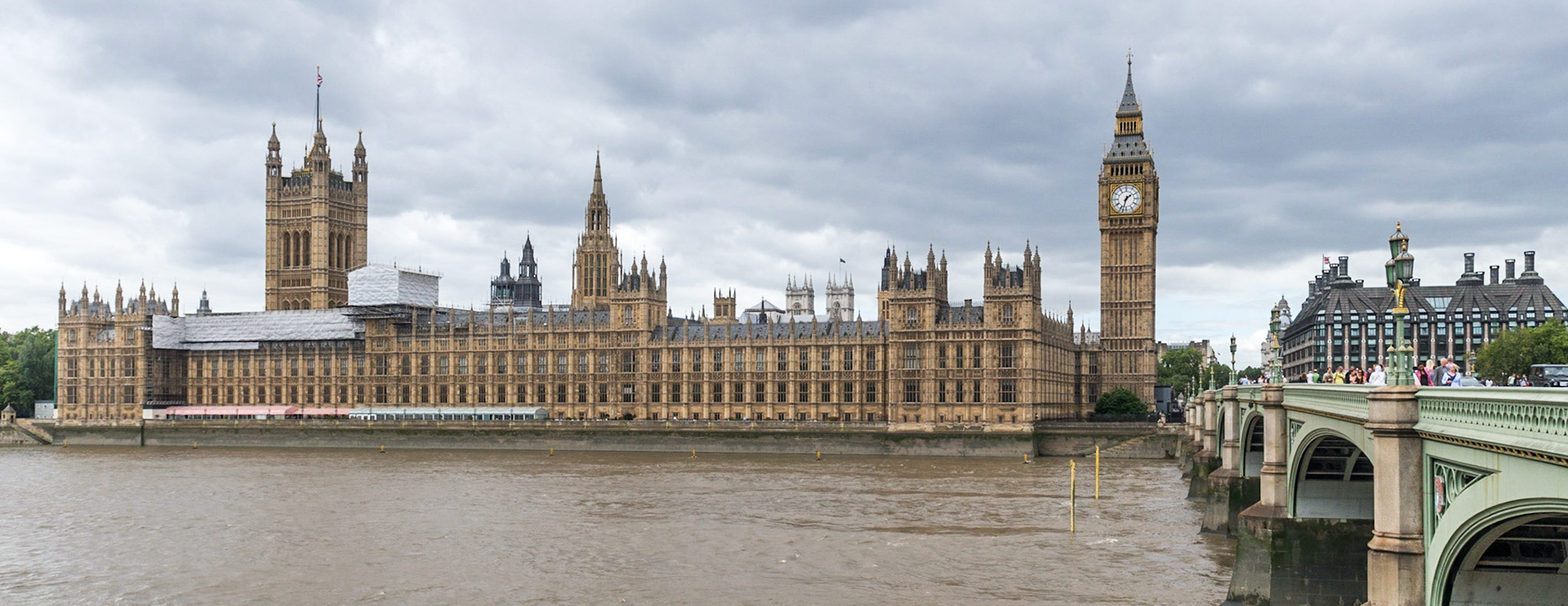 Palace of Westminster, Big Ben, Westminster bridge and the Thames - London - England