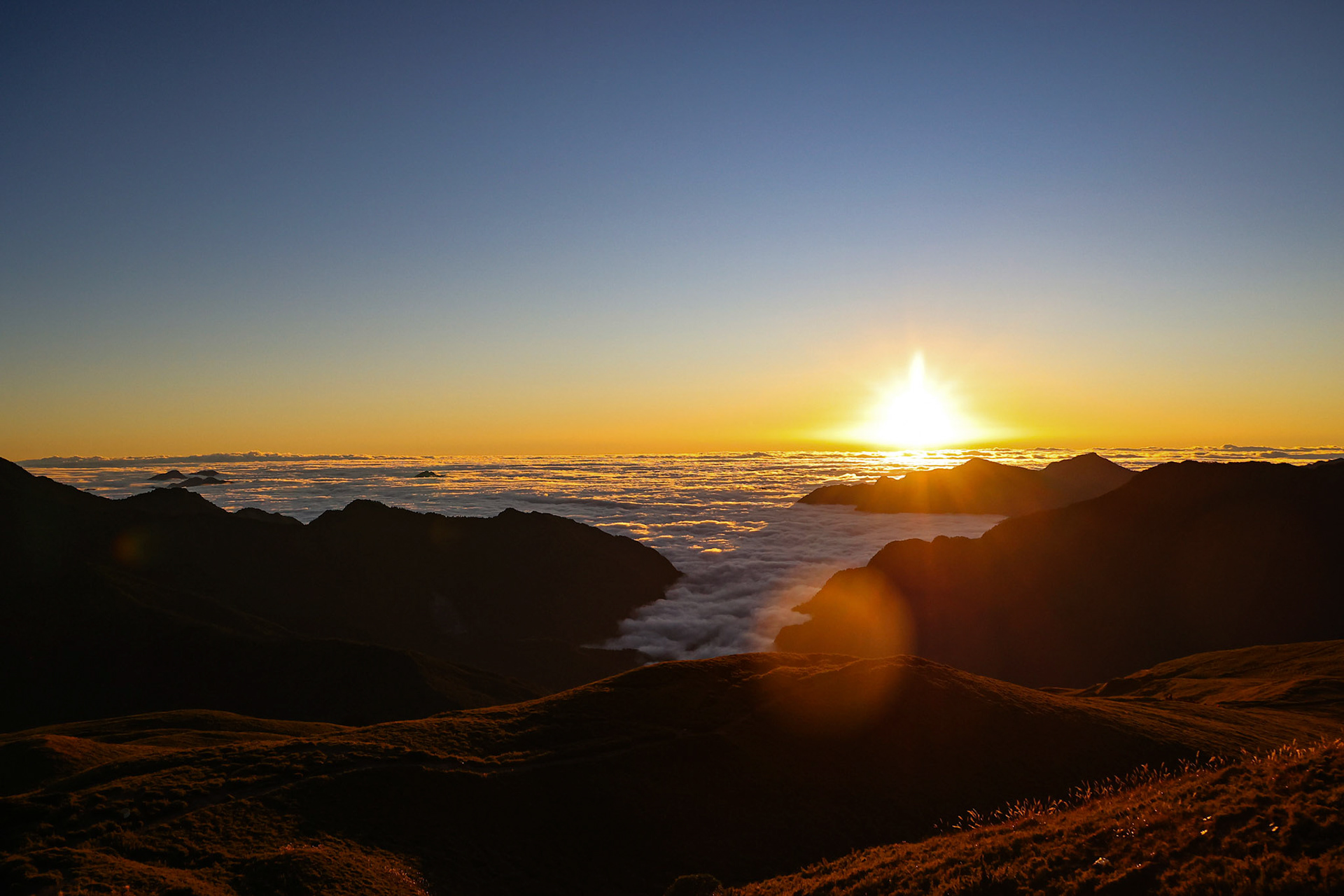合歡北峰隨隊攝影 - 百岳紀實 - 浩宇傳媒 - 攝影師方一宇(黑貓)