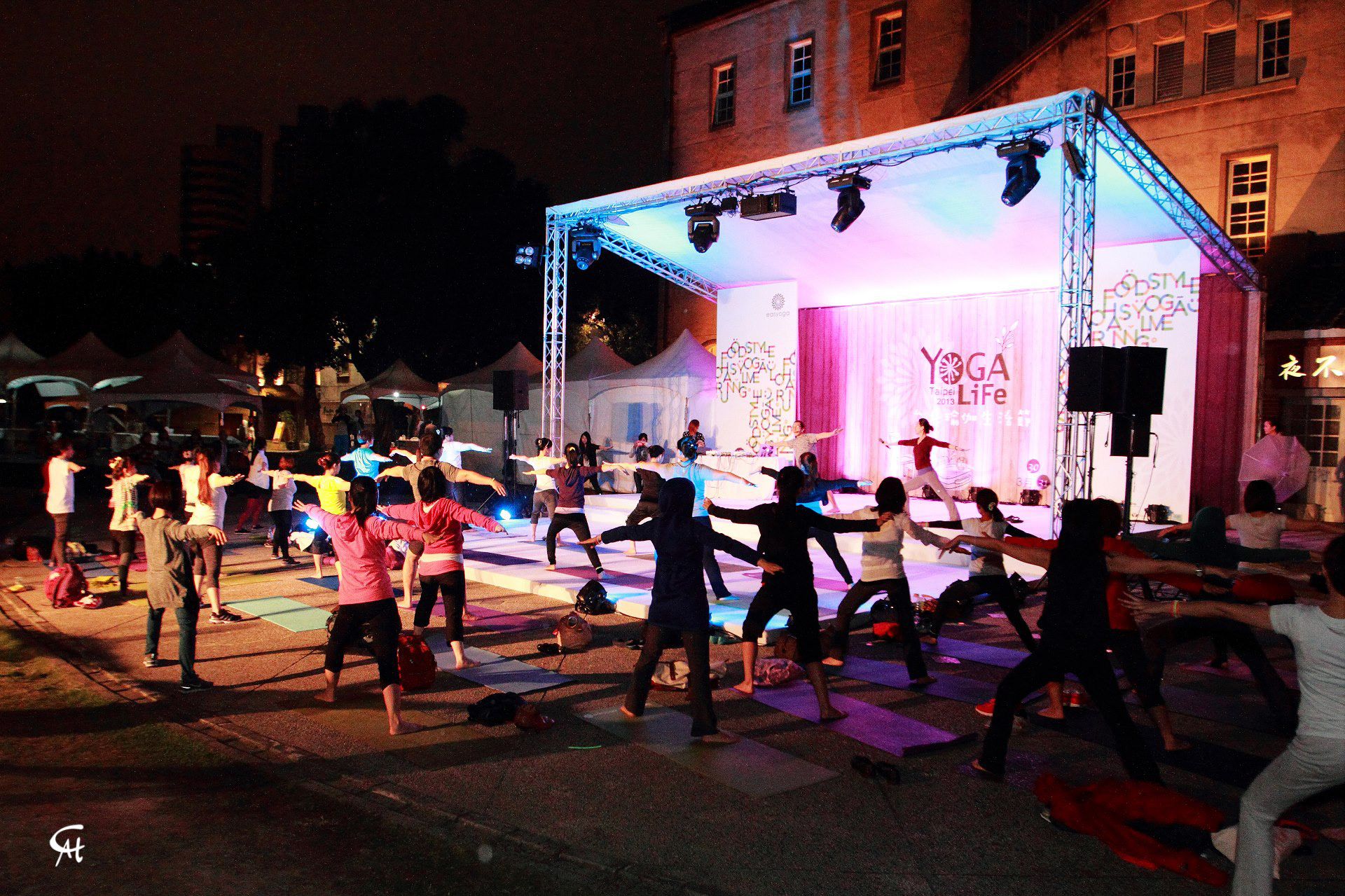 台北瑜珈生活節 - 活動紀錄 - 浩宇傳媒 - 攝影師方一宇(黑貓)