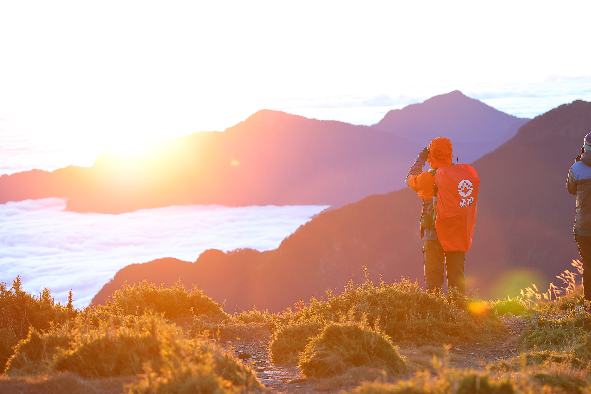 巔峰曙光：守候第一道溫度的純粹