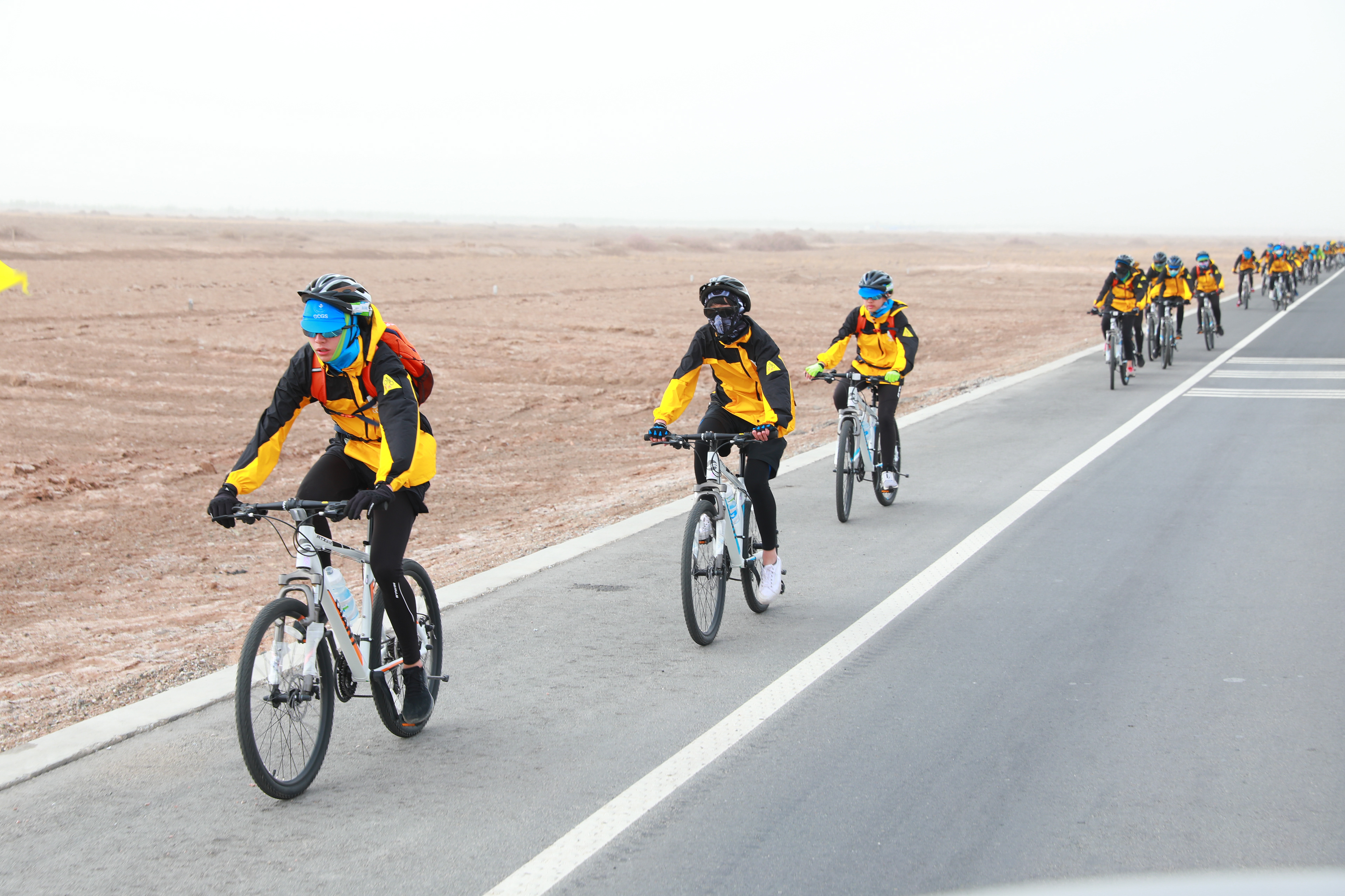 敦煌雅丹地質公園隨隊攝影 - 單車活動紀錄 - 浩宇傳媒 - 攝影師方一宇(黑貓)