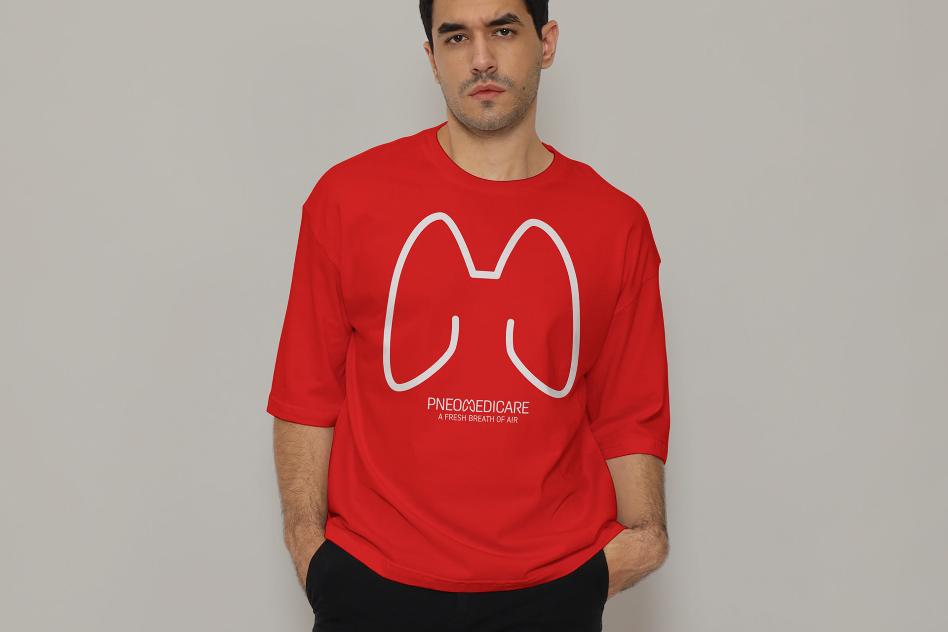 חולצת מיתוג לחברת ציוד רפואי Pneumedicare