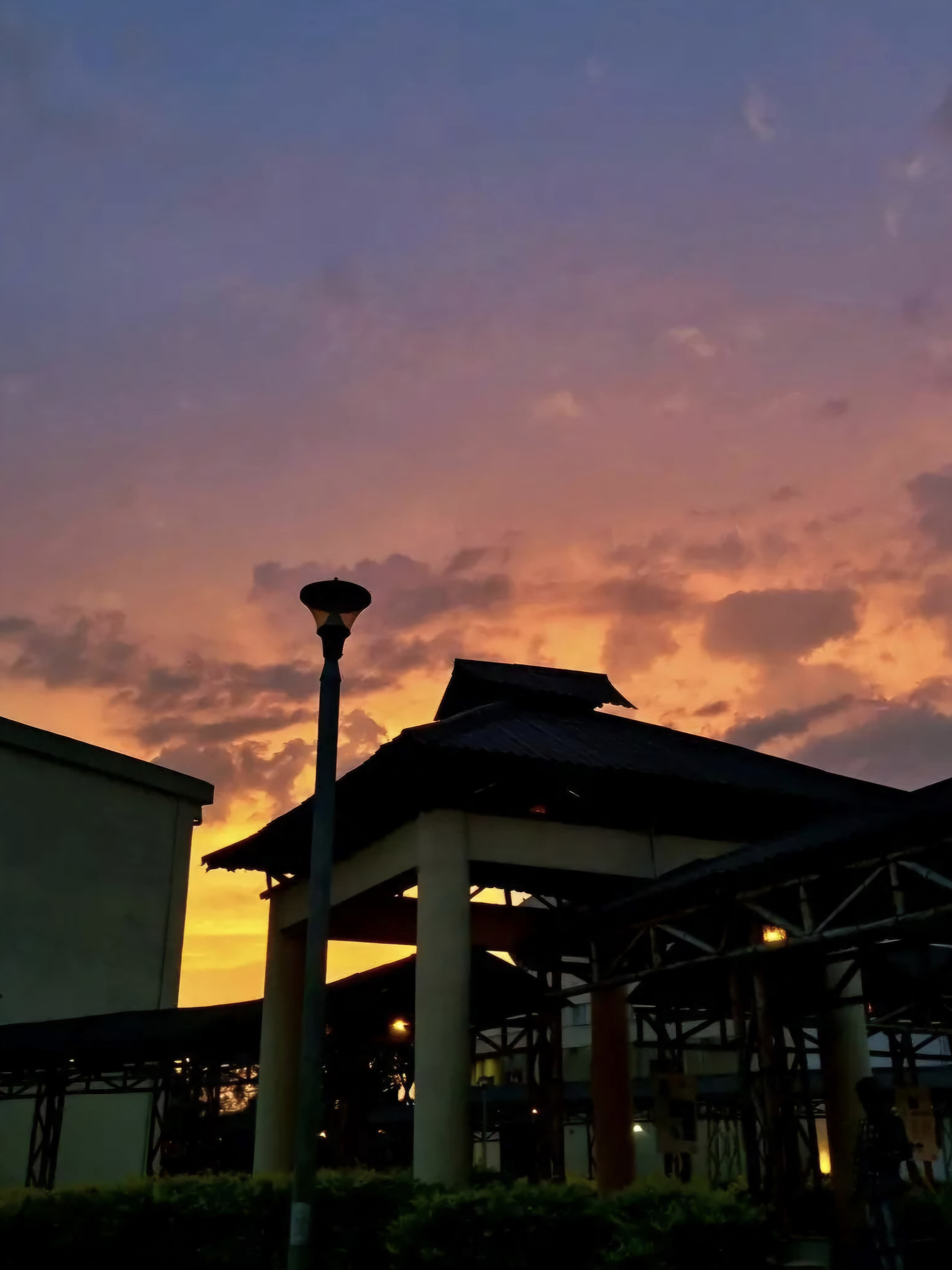 TWILIGHT