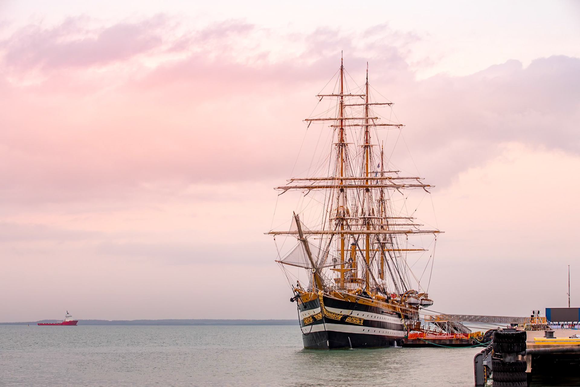 Amerigo Vespucci, Darwin Harbour
