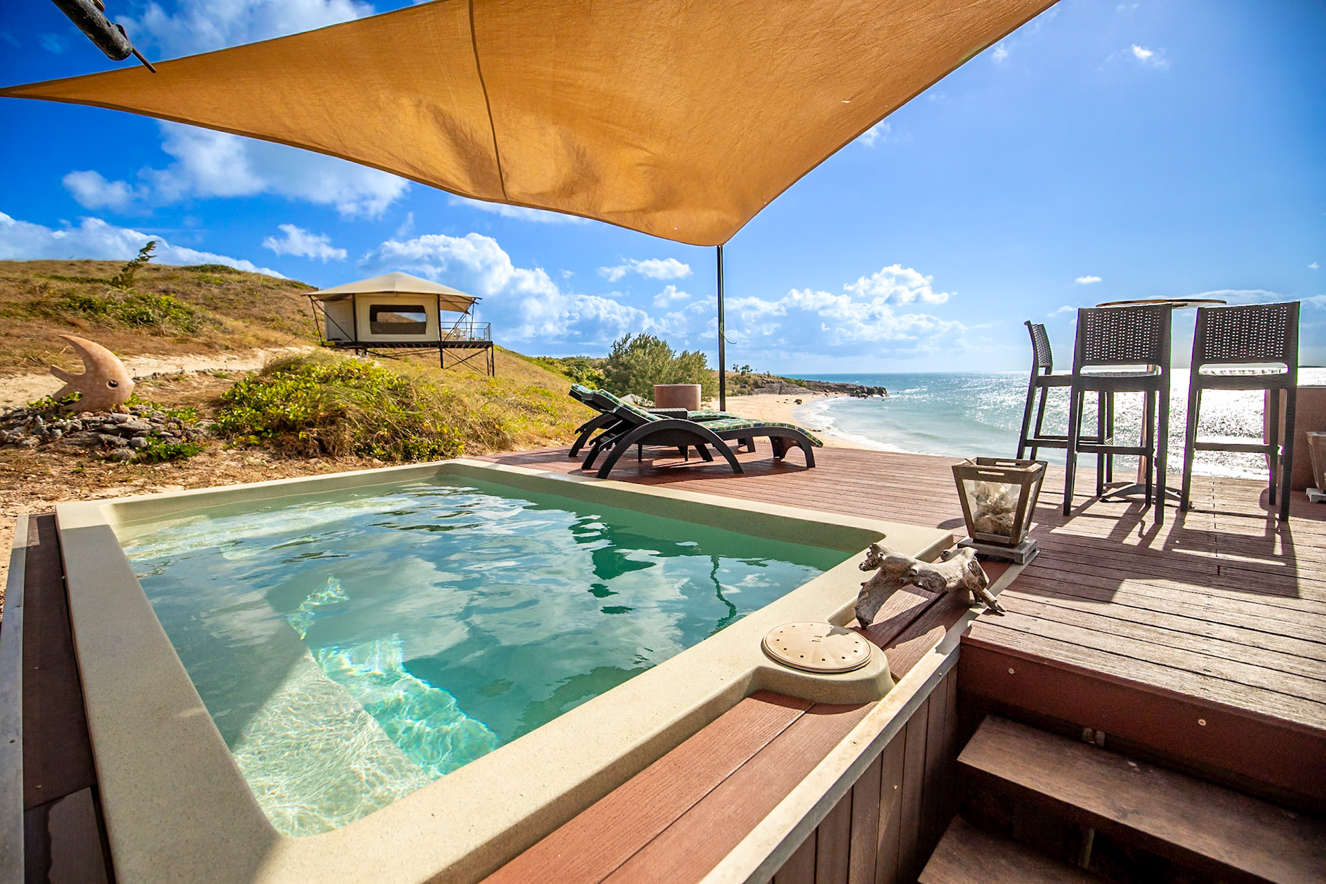 Banubanu Beach Retreat, Bremer Island, Northern Territory