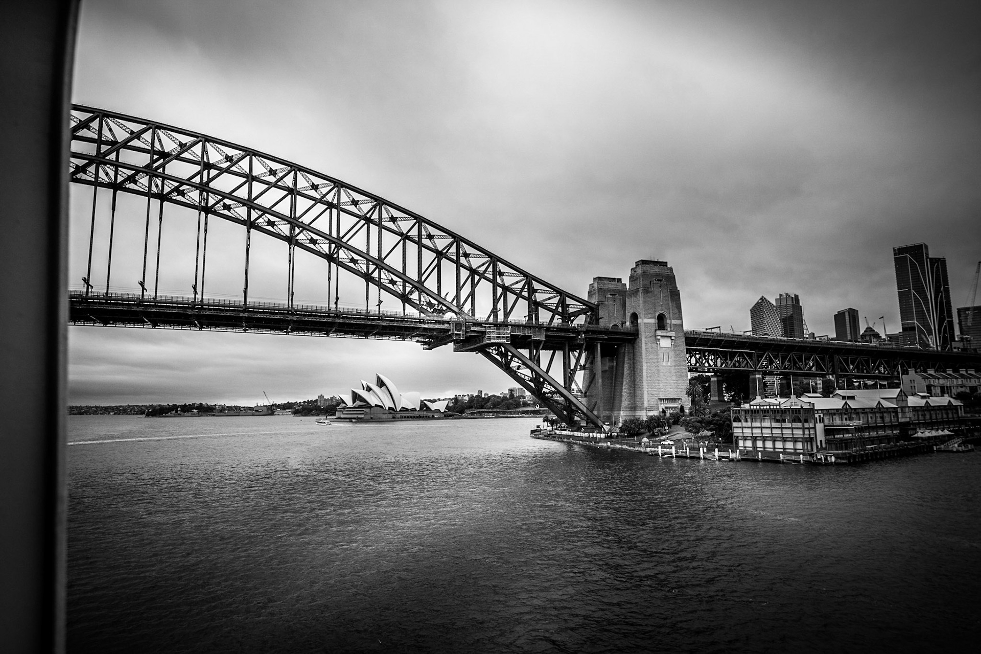 Sydney Opera House & Harbour Bridge, NSW Australia