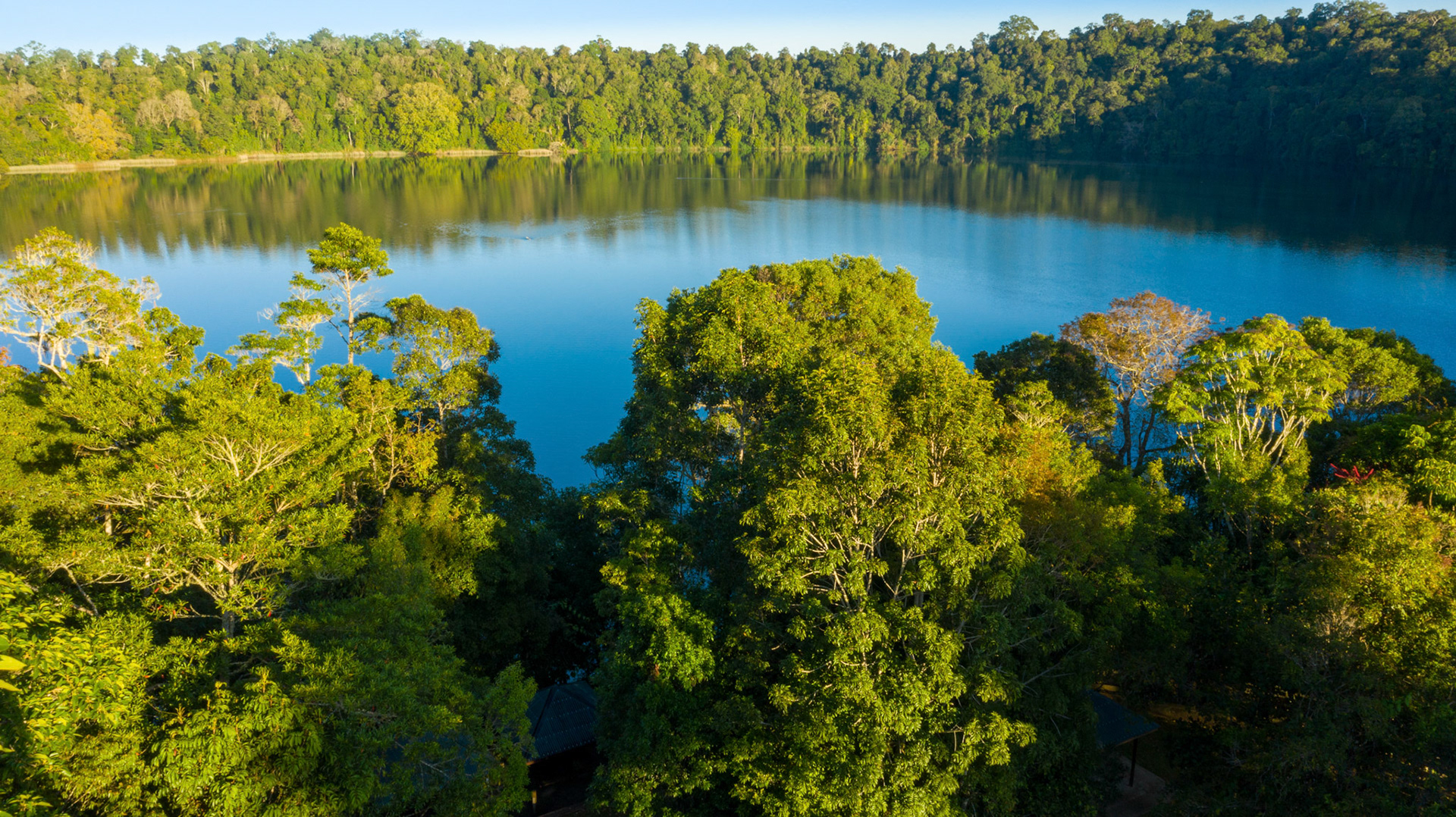 Lake Eacham, Queensland Australia