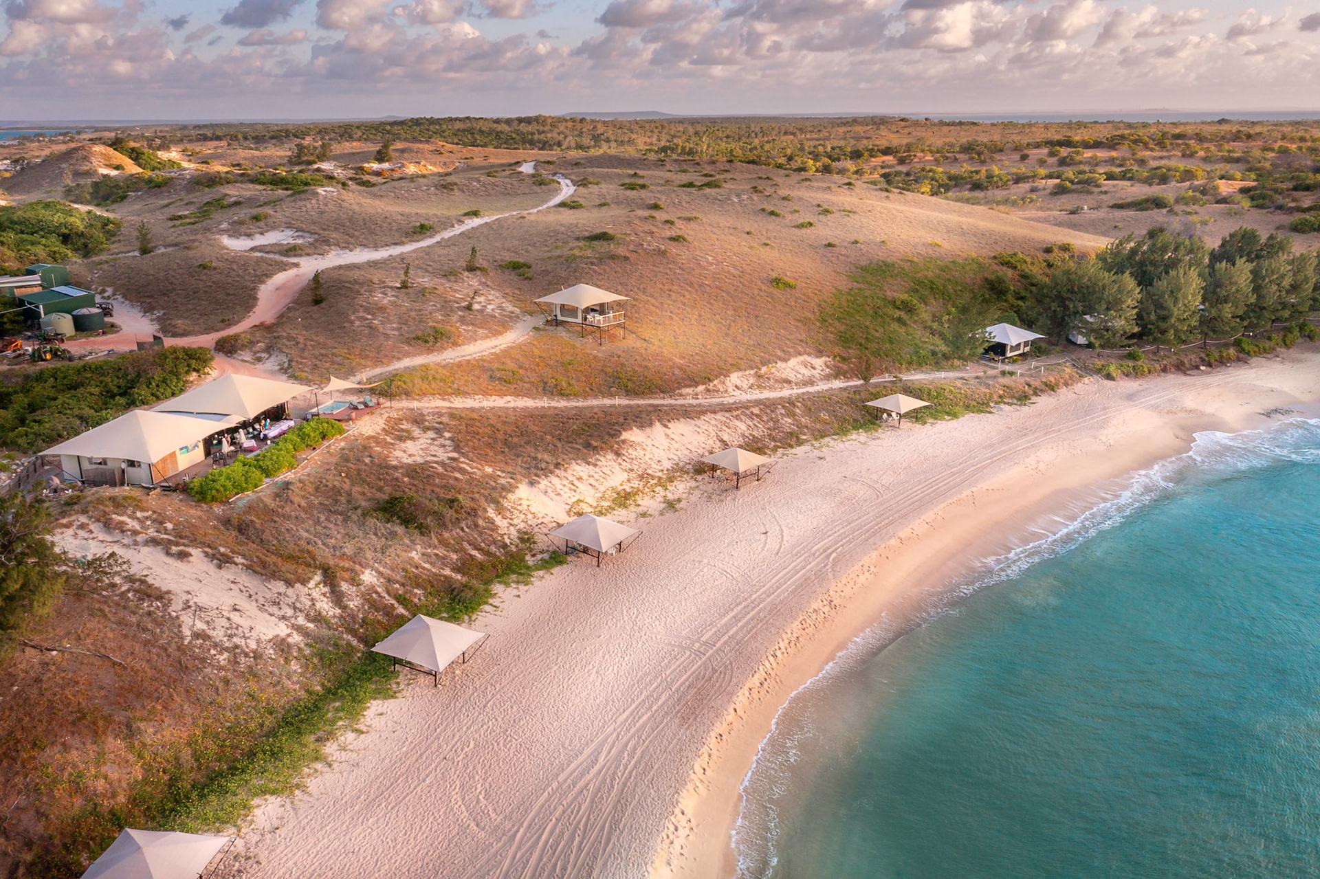 Banubanu Beach Retreat, Bremer Island, Northern Territory