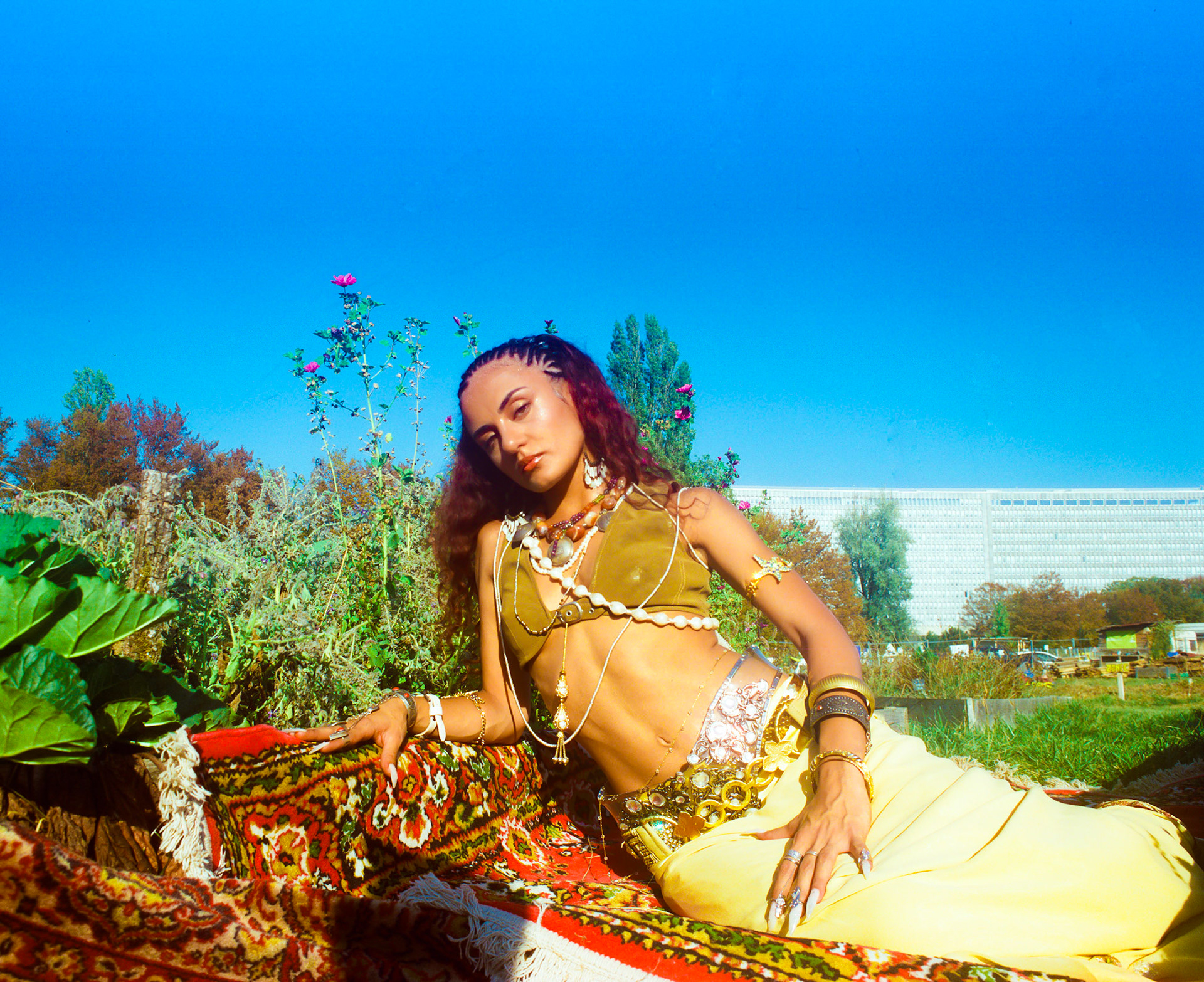 Persian woman - Geneva