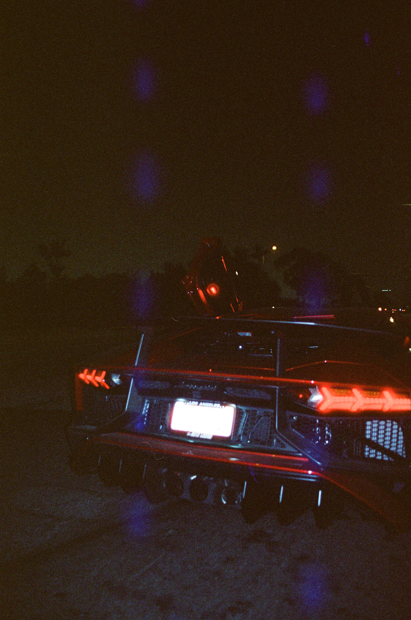 Ari Abdul x Ellah Boo - Los Angeles