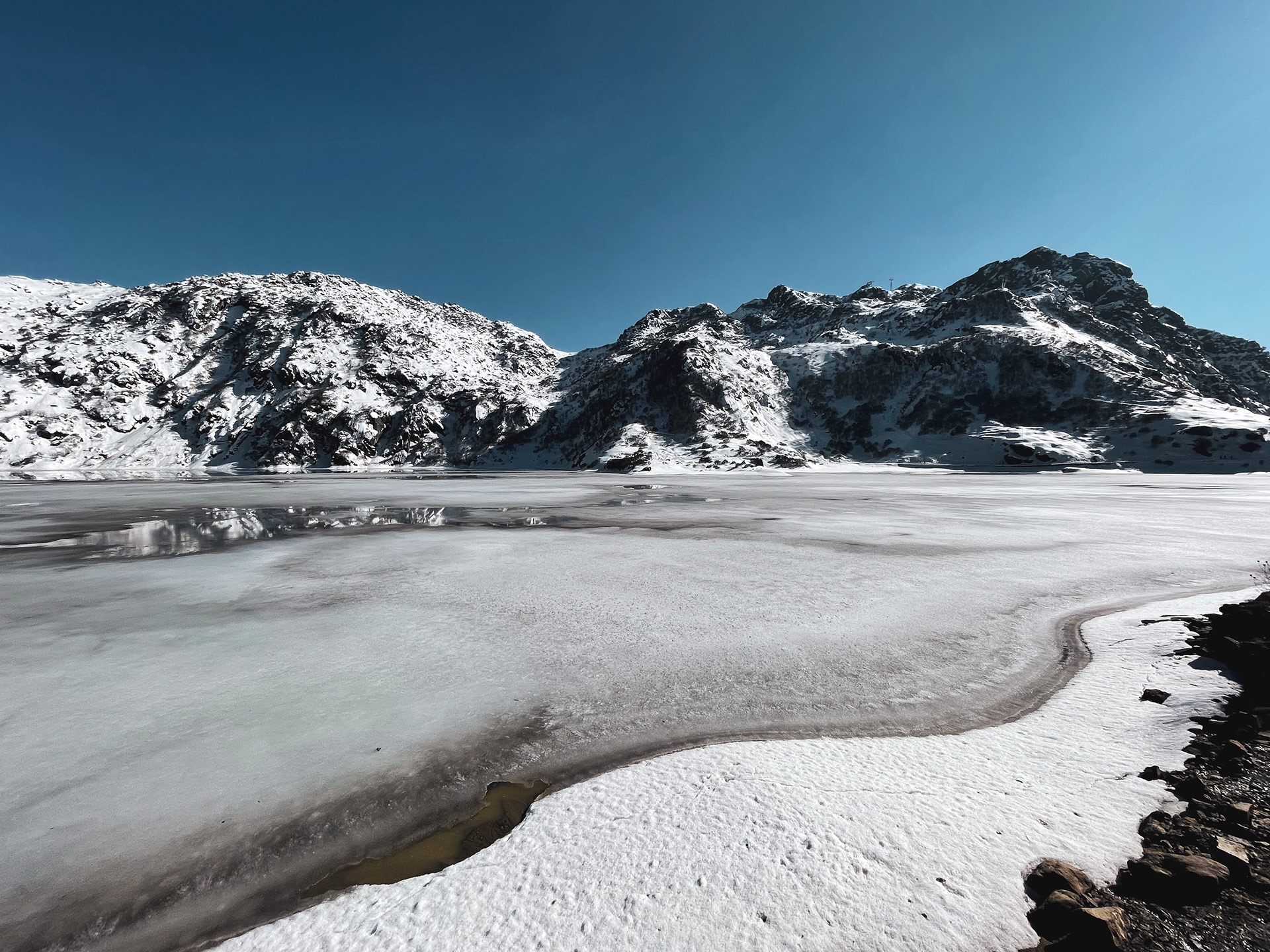 Tsomgo Lake, March 2022, Sikkim. The frozen Lake at ~12k ft. above sea level.