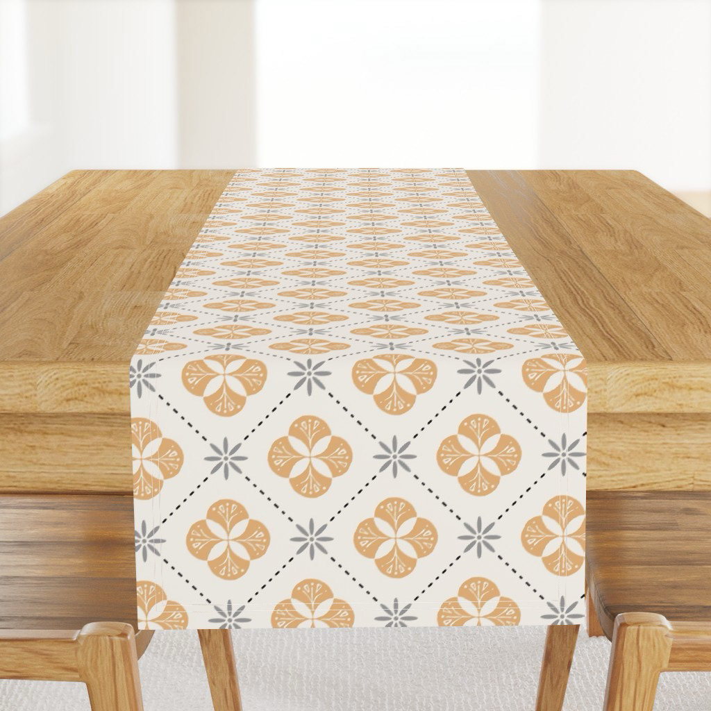 Diamond Quatrefoil
