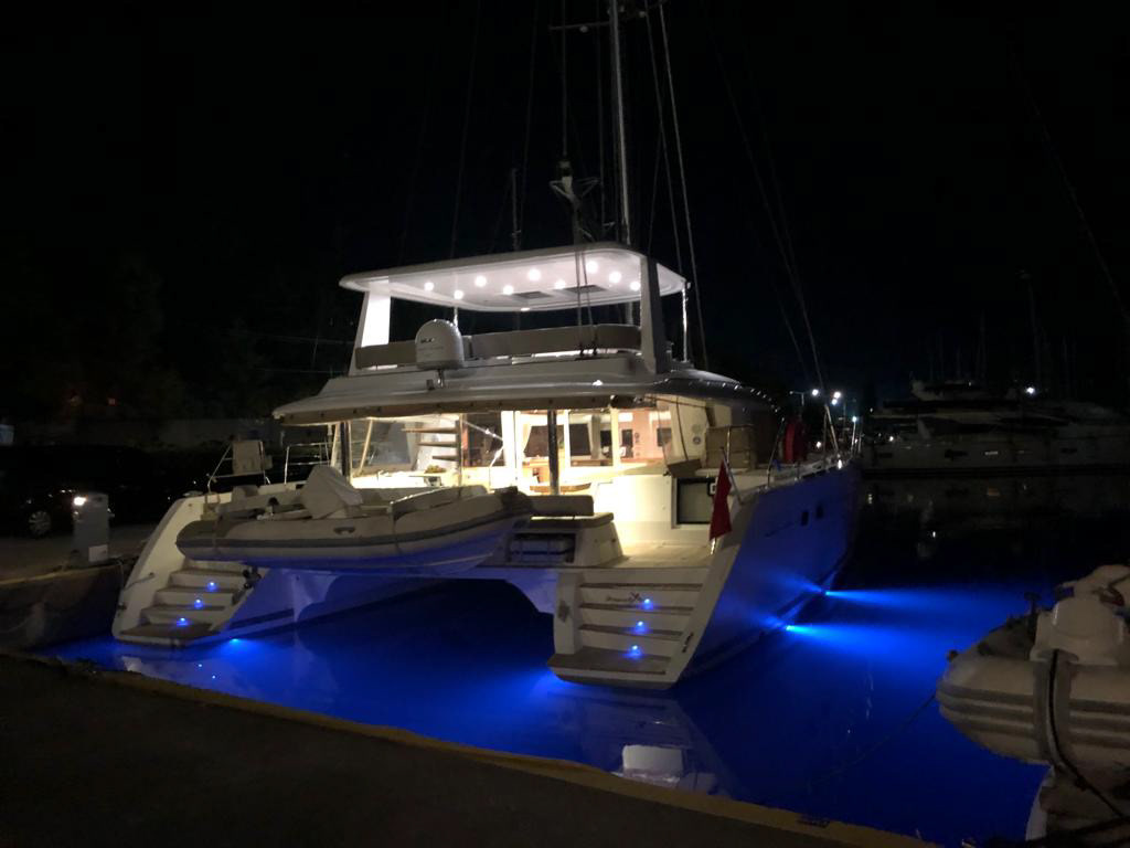 LAGOON 560