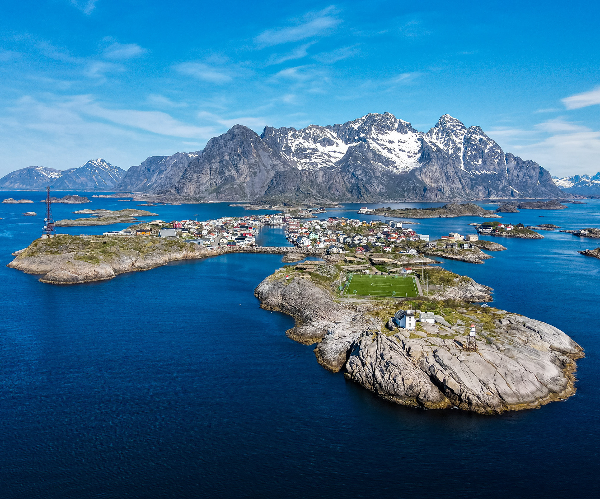 Henningsvær