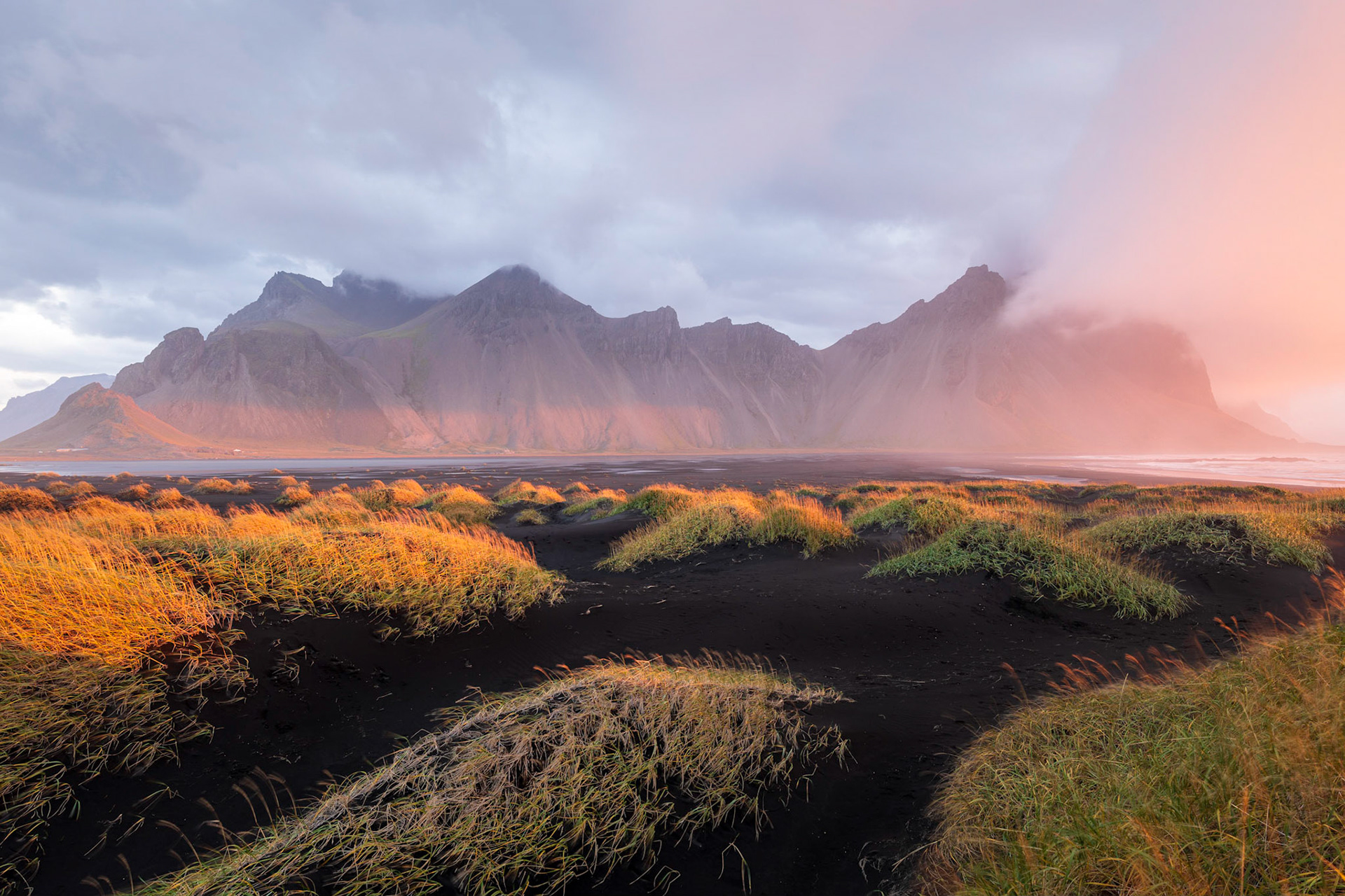 Vestrahorn Sunrise