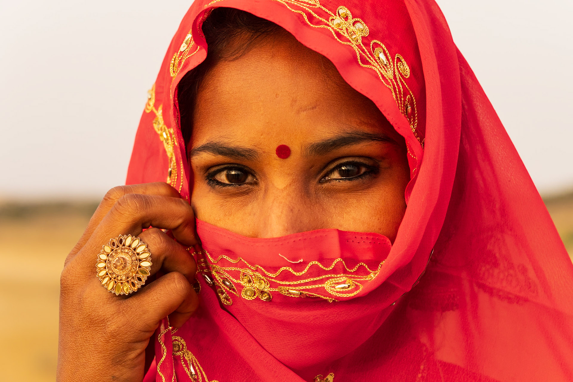 Veiled Gaze