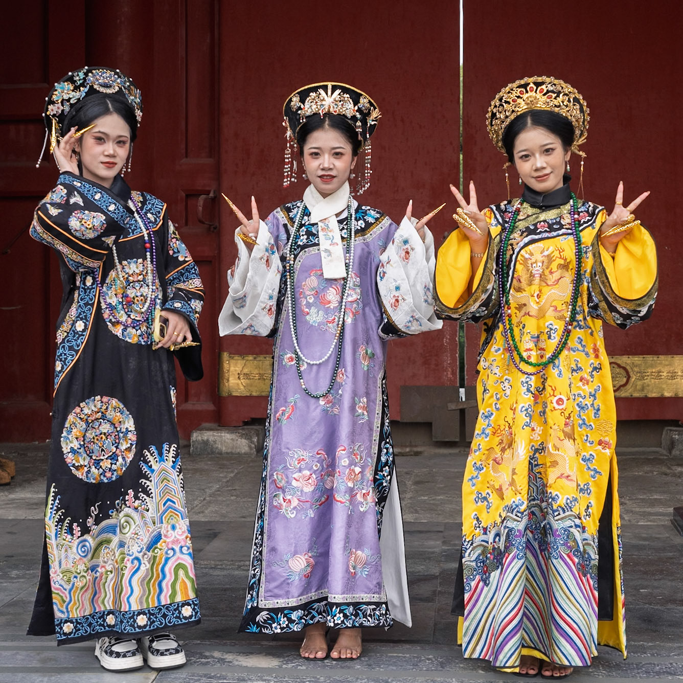 Modern Empresses