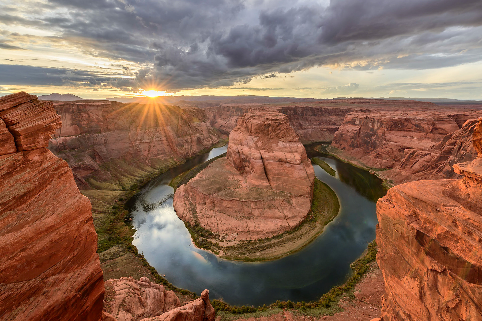 Sunset at Horseshoe Bend