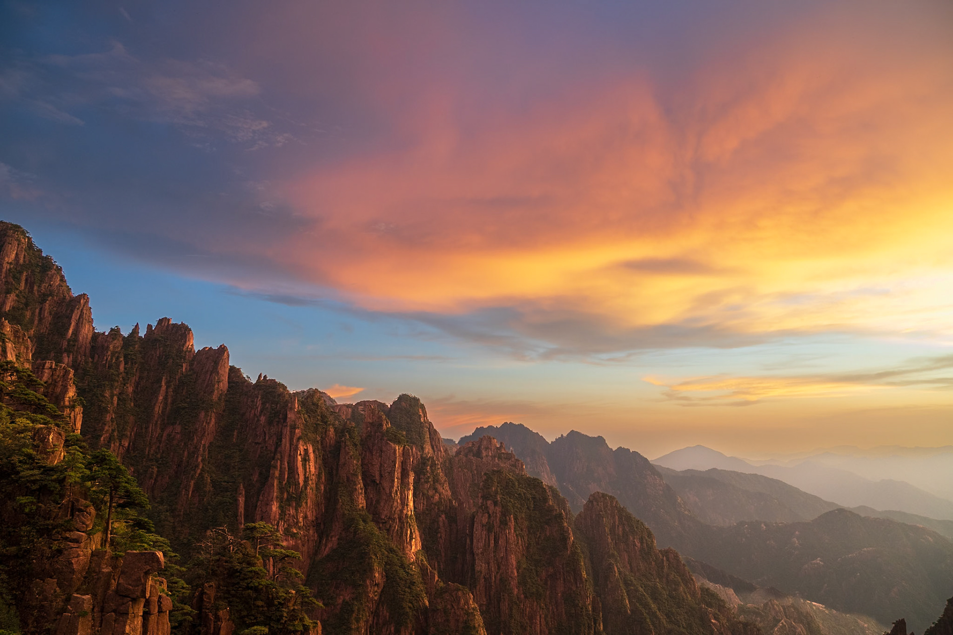 Huangshan Mountain (Yellow Mountain)