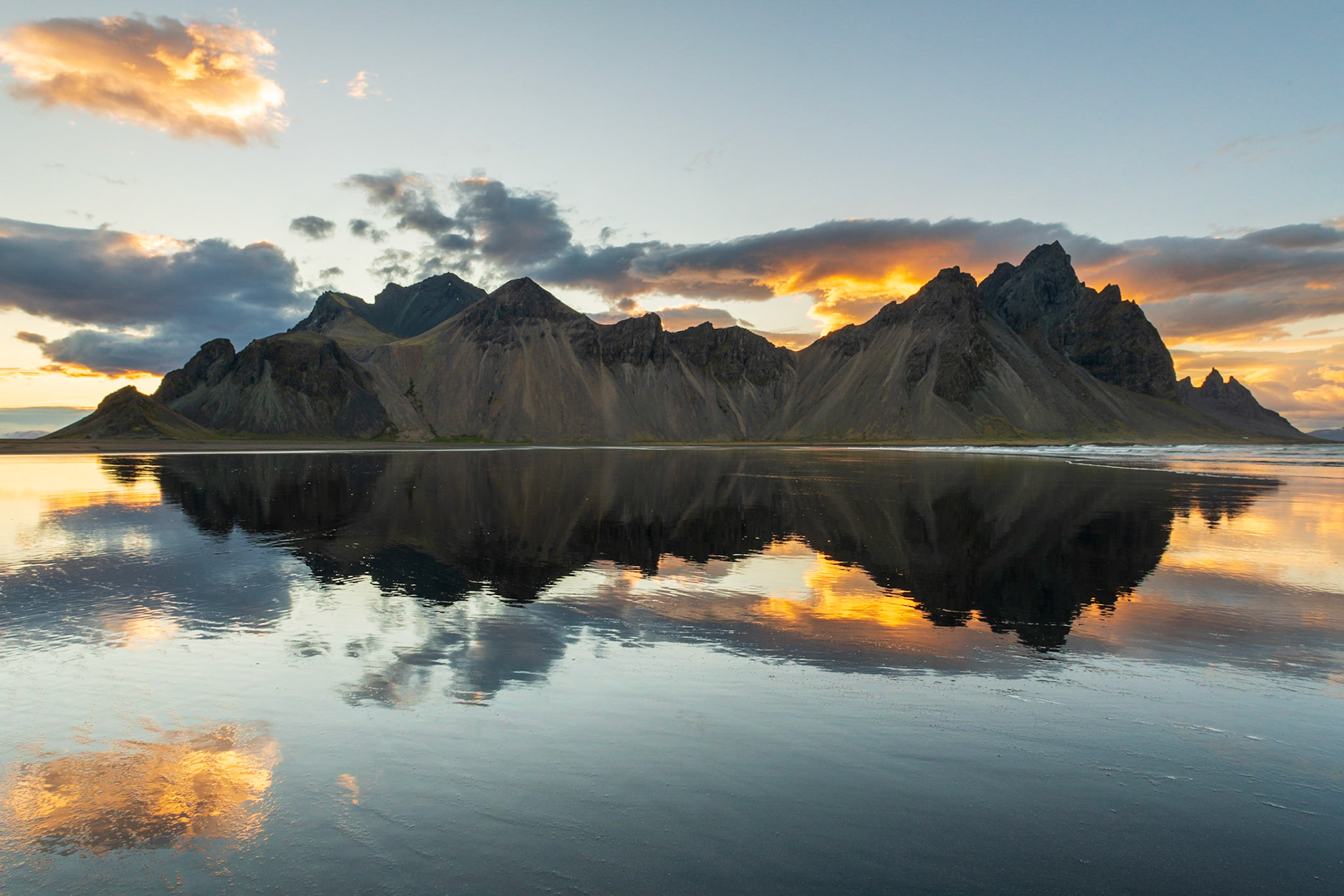 Arctic Mirror