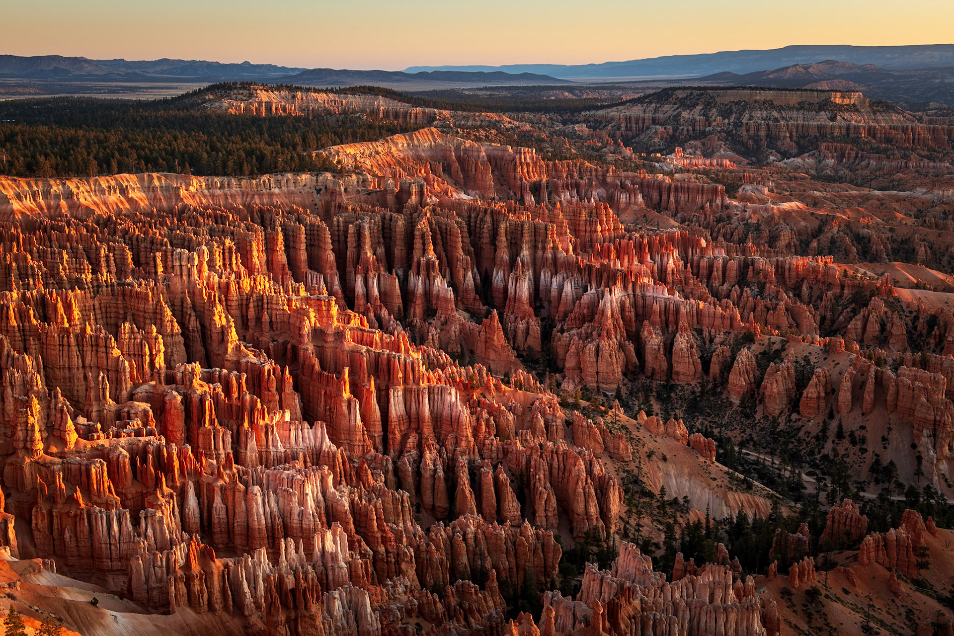 Hoodoo Country