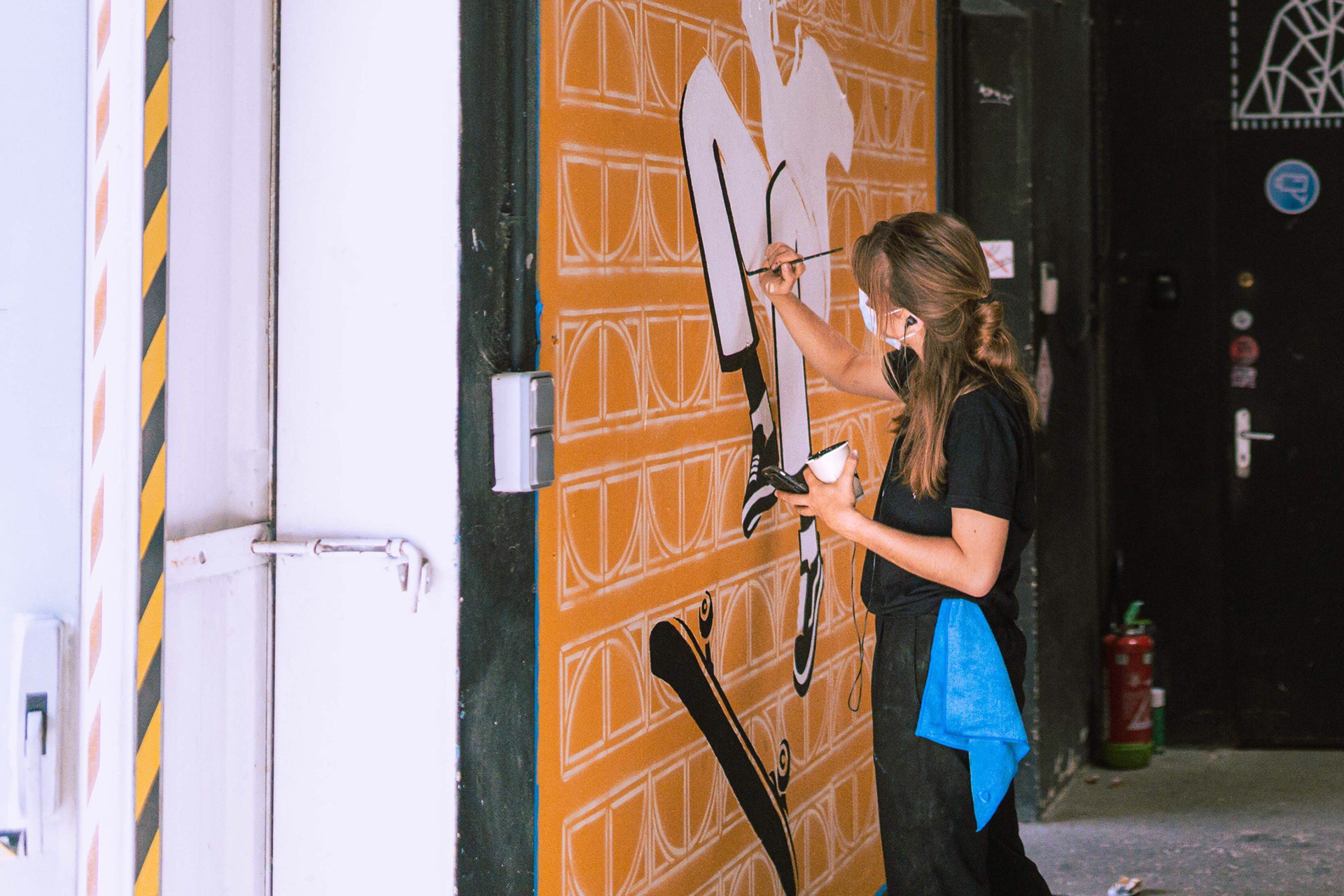 Réalisation Fresque pendant l'Inter-generation Contest au Skatepark Hangar Darwin - 2020