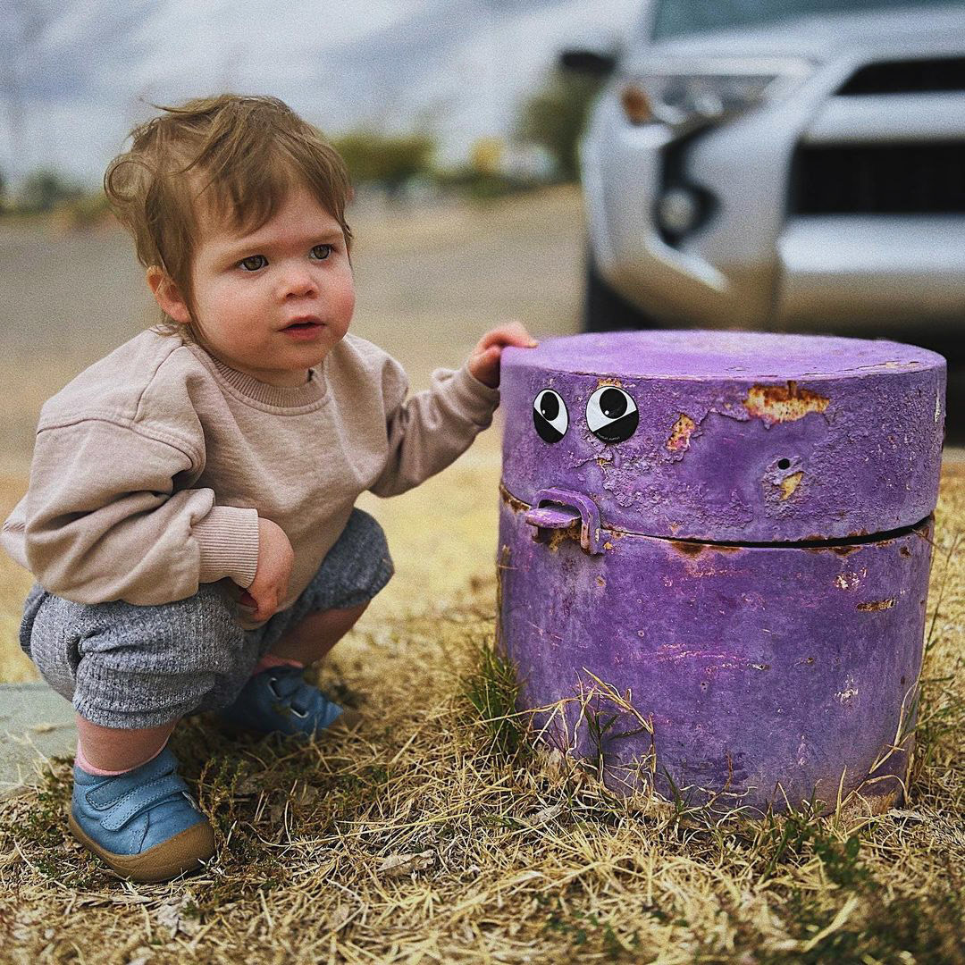 This is Leoni and Reid.