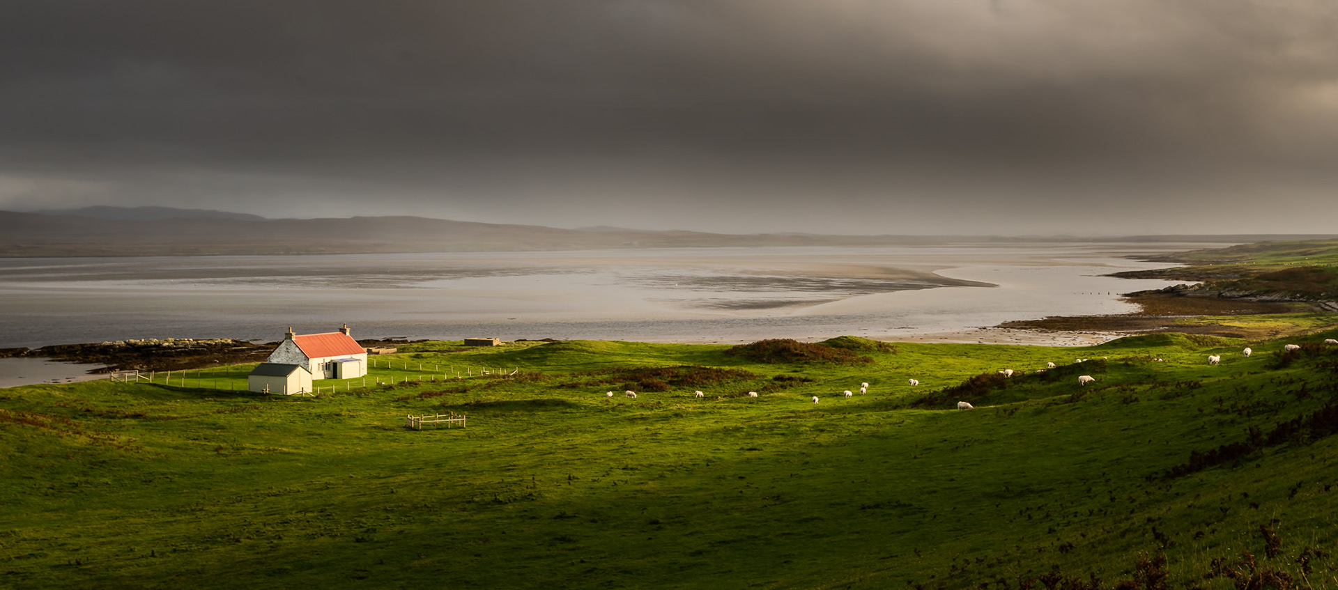 Islay photo landscape photography Gruinart Light Croft Red Roof