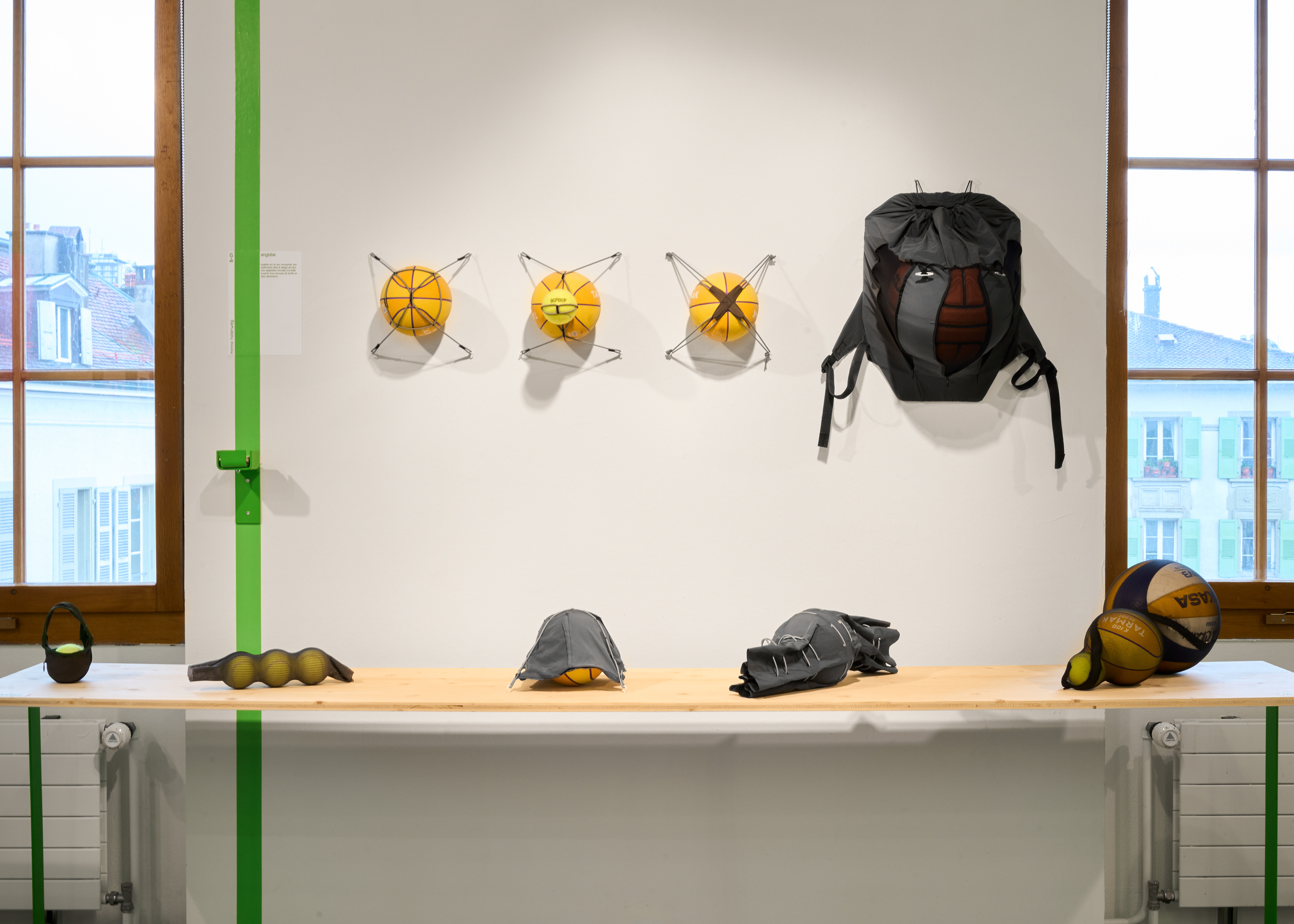 englobe - Minna Holenweg