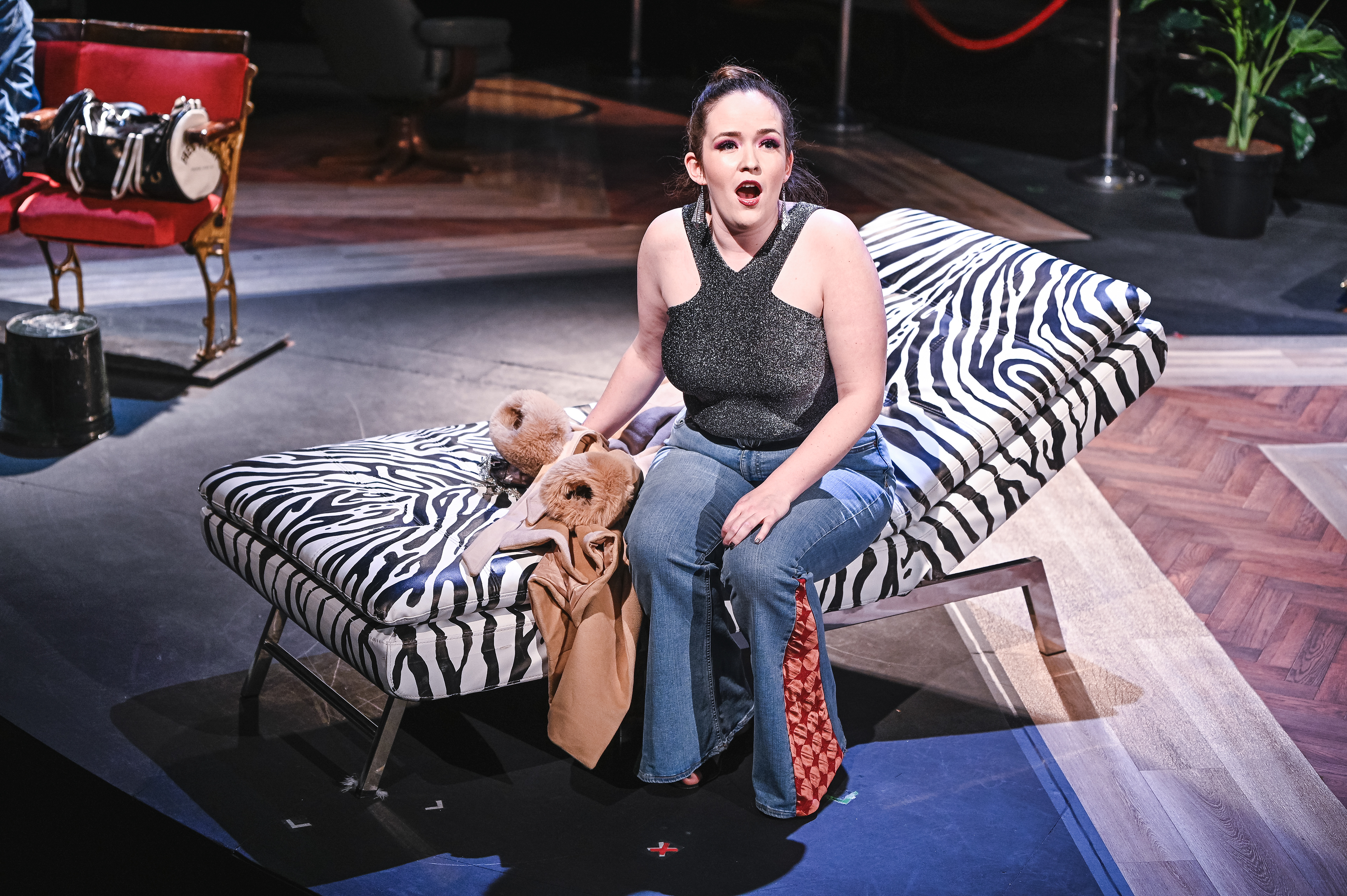 Donna Elvira accuses Don Giovanni. phy Kirsten McTernan.
