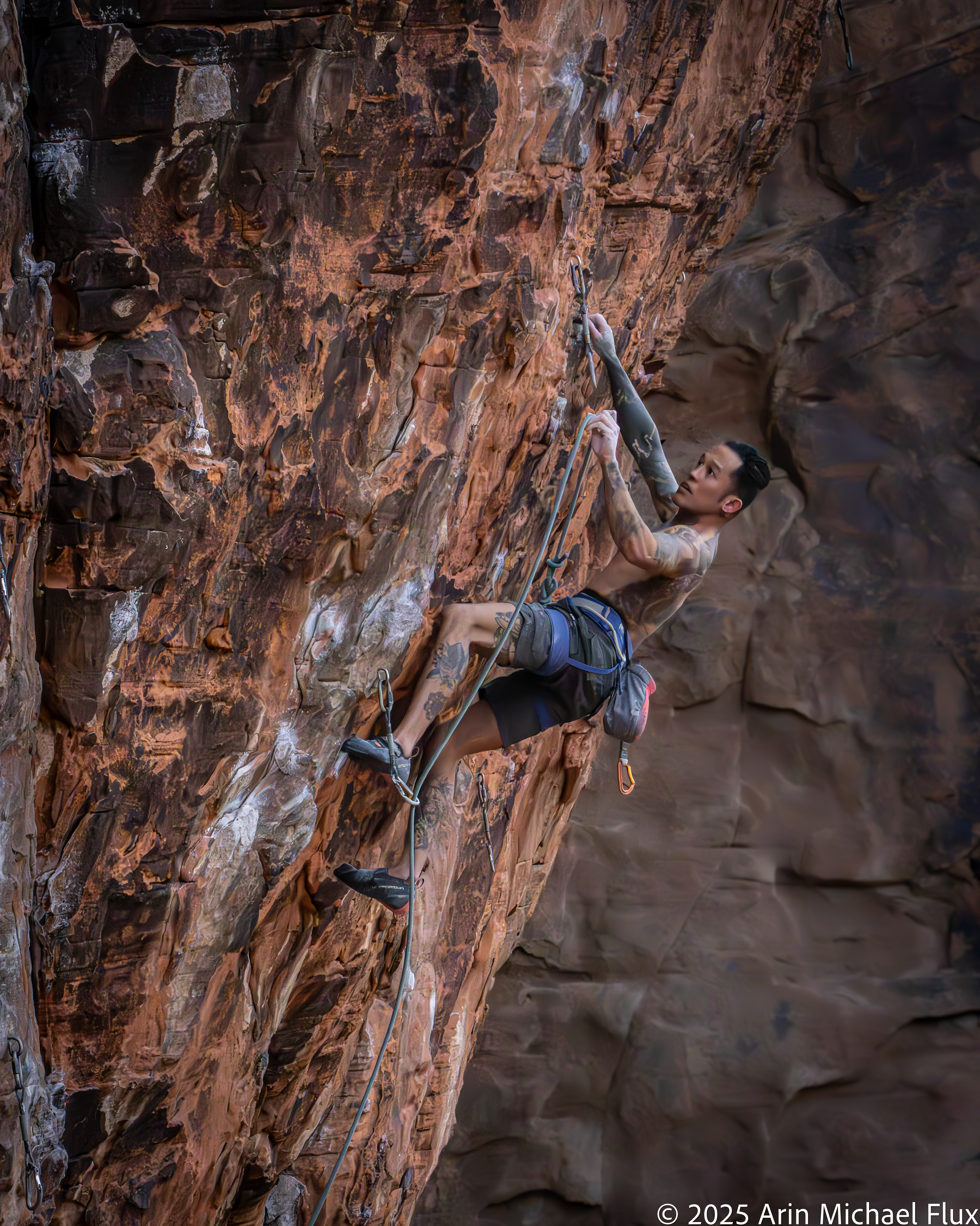 Mike Umali sending "The Gift" 5.12D