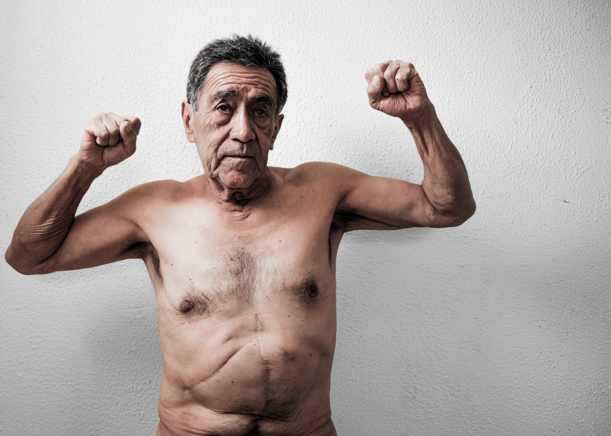 Mi abuelito Posando