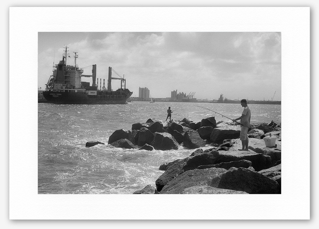 Steve Hanson photography. Fishing off the rocks, Florida, USA.