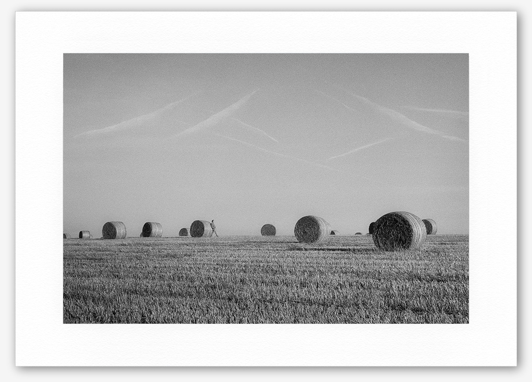Steve Hanson photography. Hay bale field, Rugby, England.