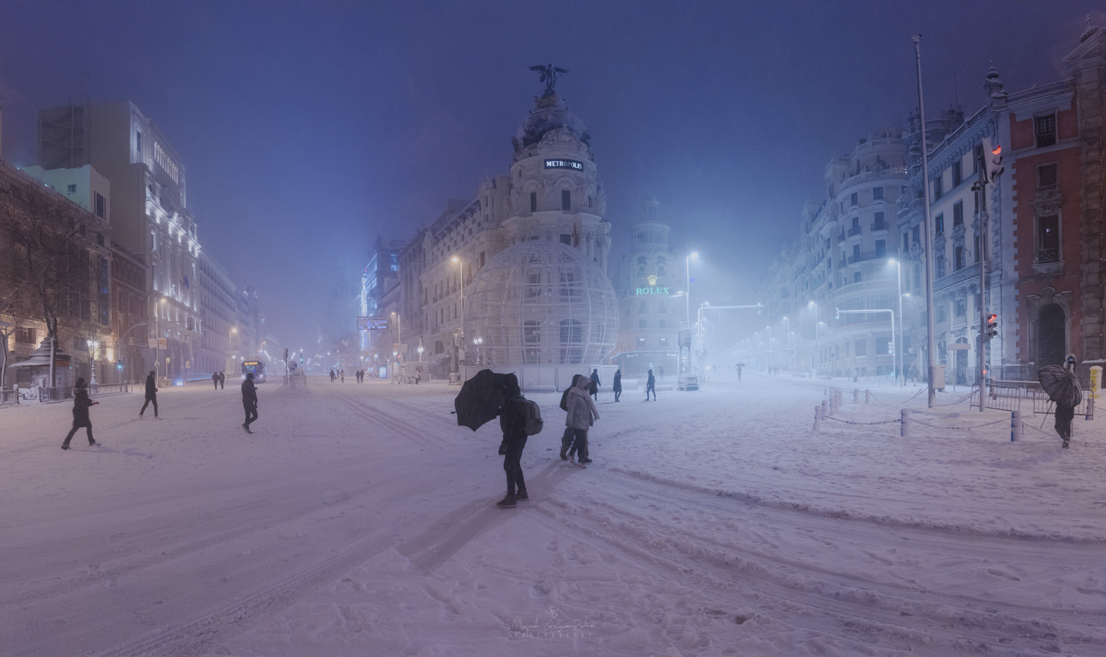 Edificio Metrópolis. Confluencia de la Calle Alcalá y la Calle Gran Vía