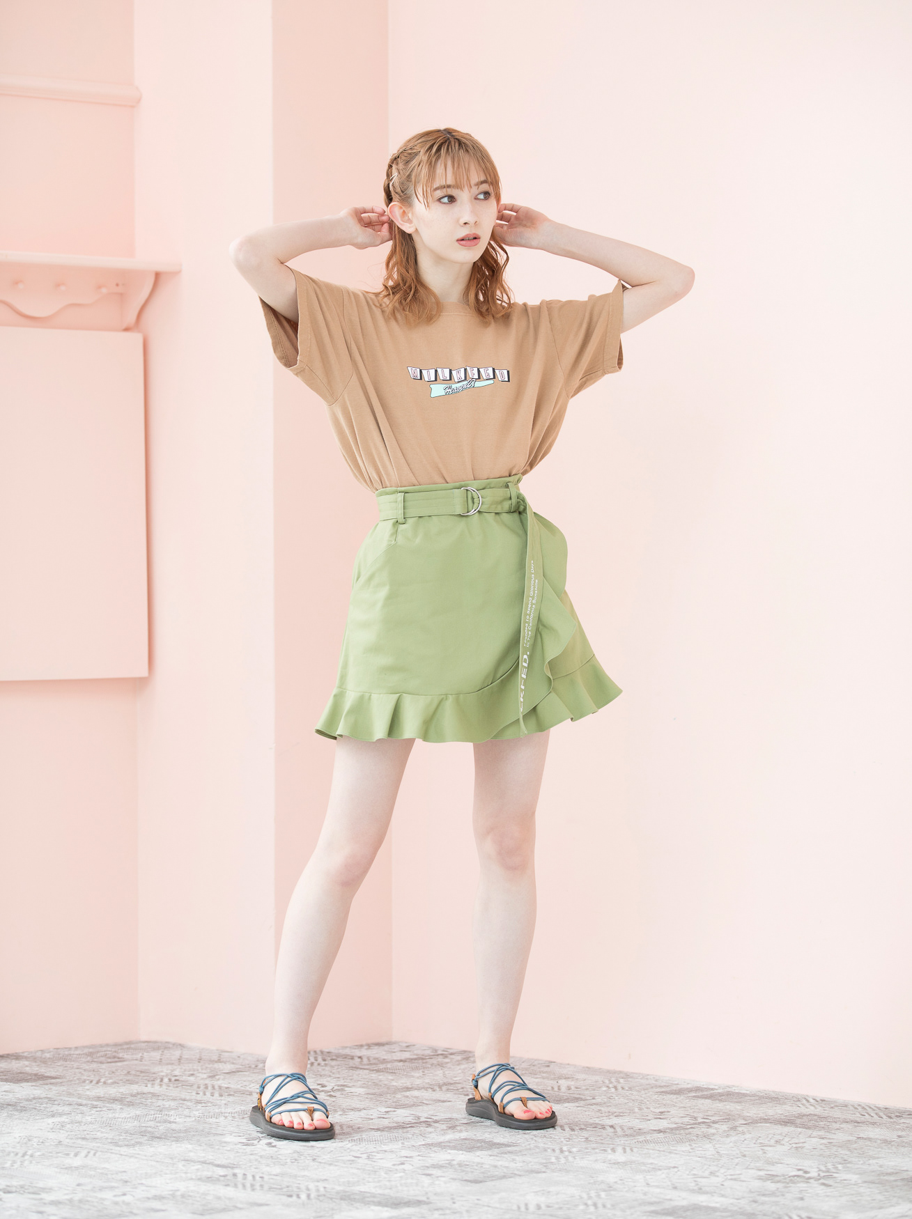 奈々 奈々子日高- Portrait