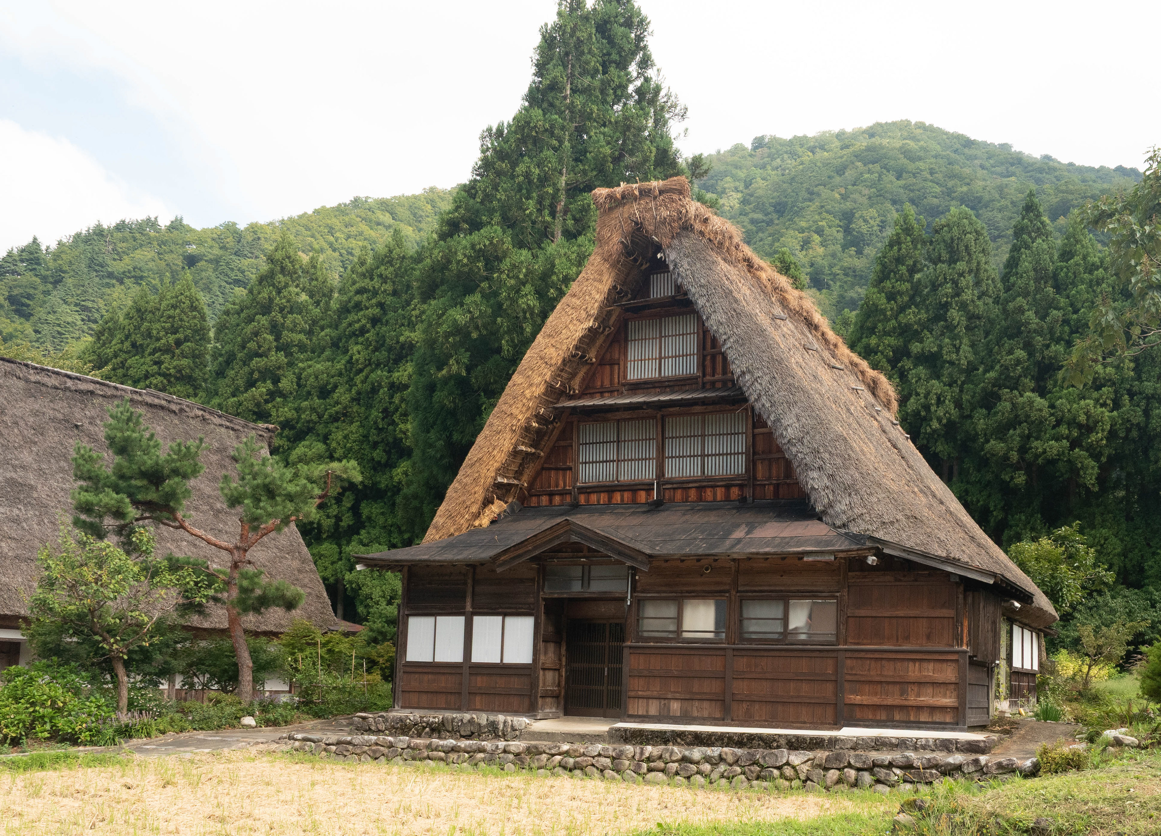 A "gassho house" in Suganuma